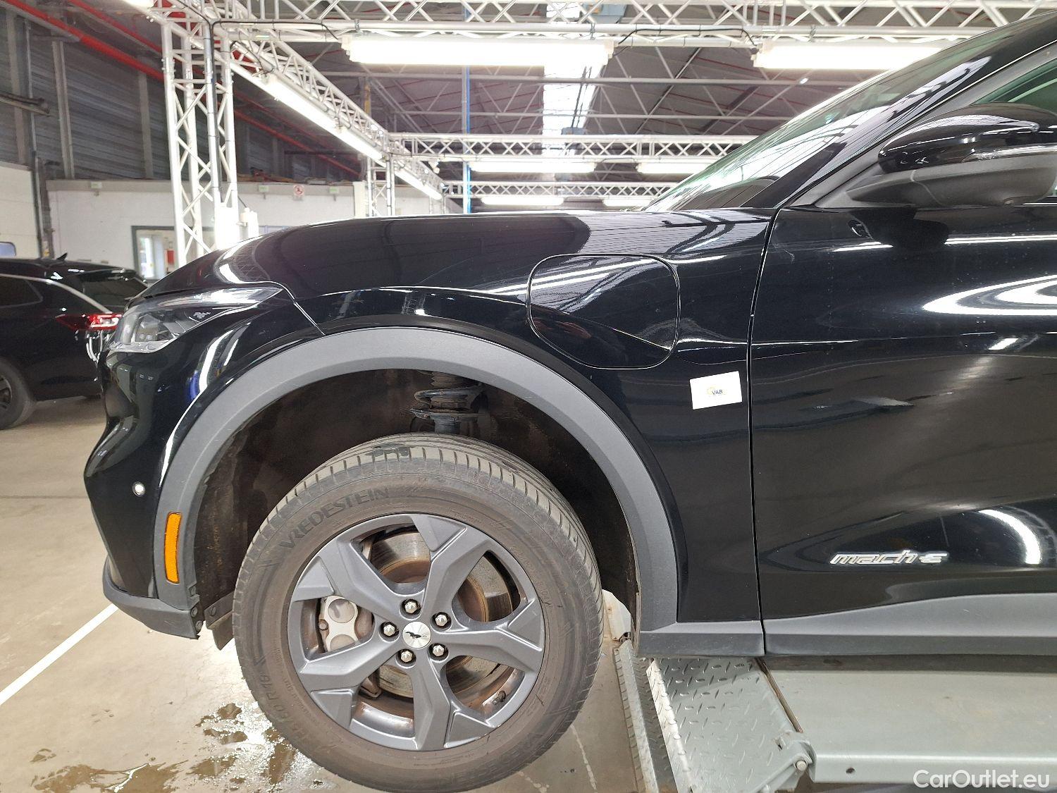  Ford  Mustang Ford,  '20 BEV, Ford  Mach-E 76kWh 221kW Standard Range RWD #41