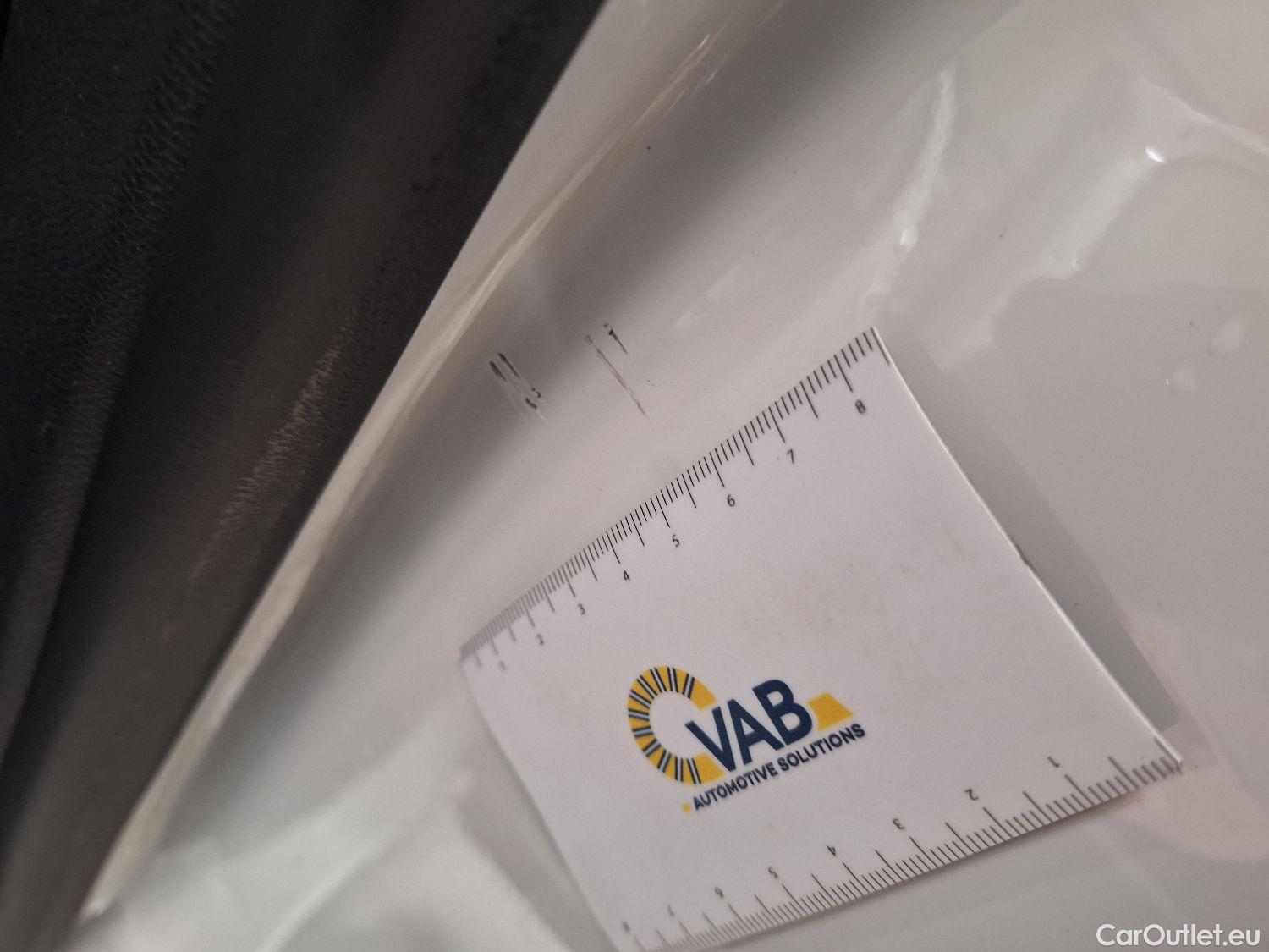  Citroen  C5 Citroën,  Aircross '18, Citroën  Aircross Hybrid 225 e-EAT8 Business GPS #48