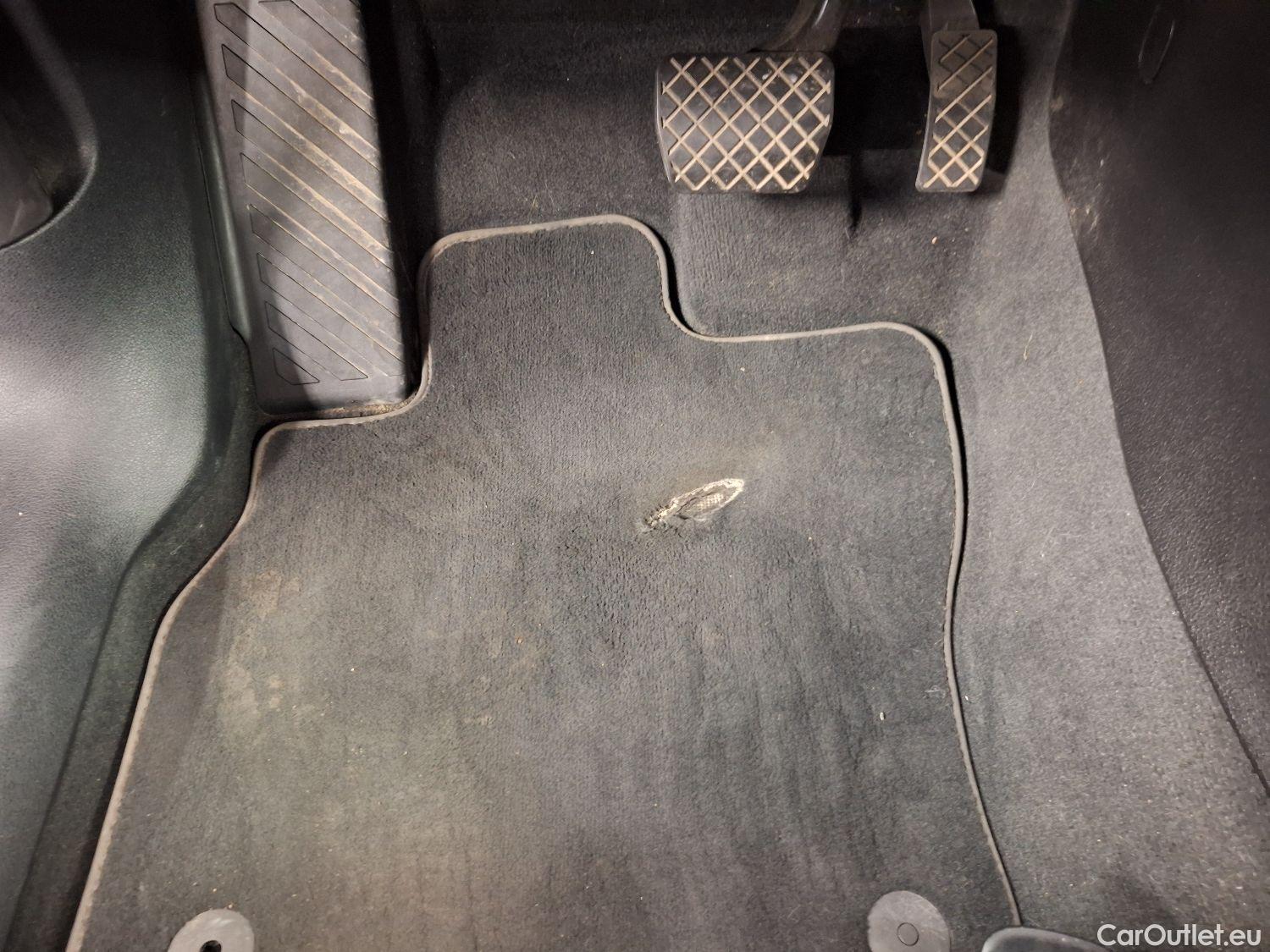  Audi  Q3 Audi,  '18, Audi  35 TDI S Tronic Bus. Ed. Attraction 5d #1