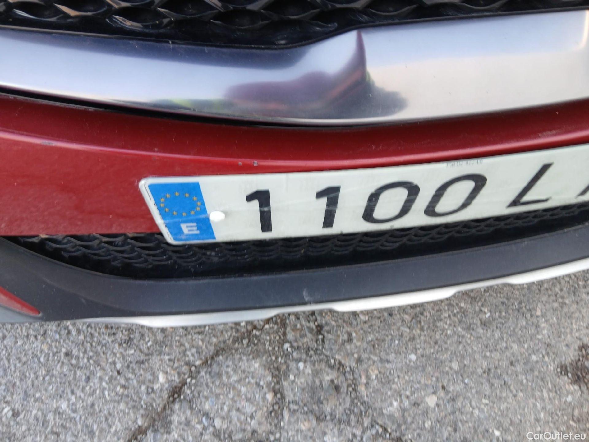  KIA  XCeed KIA  / 2019 / 5P / todoterreno 1.0 T-GDi Drive 88kW (120CV) #4