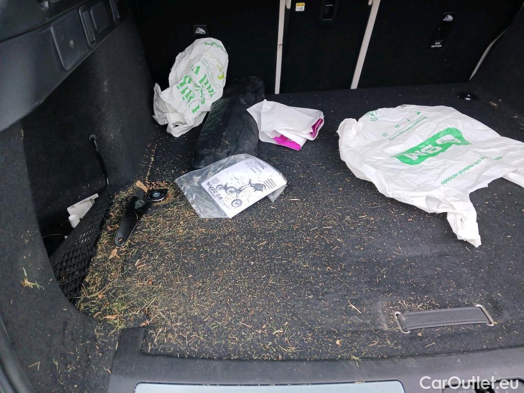  Land Rover  Range Rover LAND ROVER  Velar / 2017 / 5P / todoterreno 2.0 I4 PHEV 297kW (404CV) S 4WD Auto #11