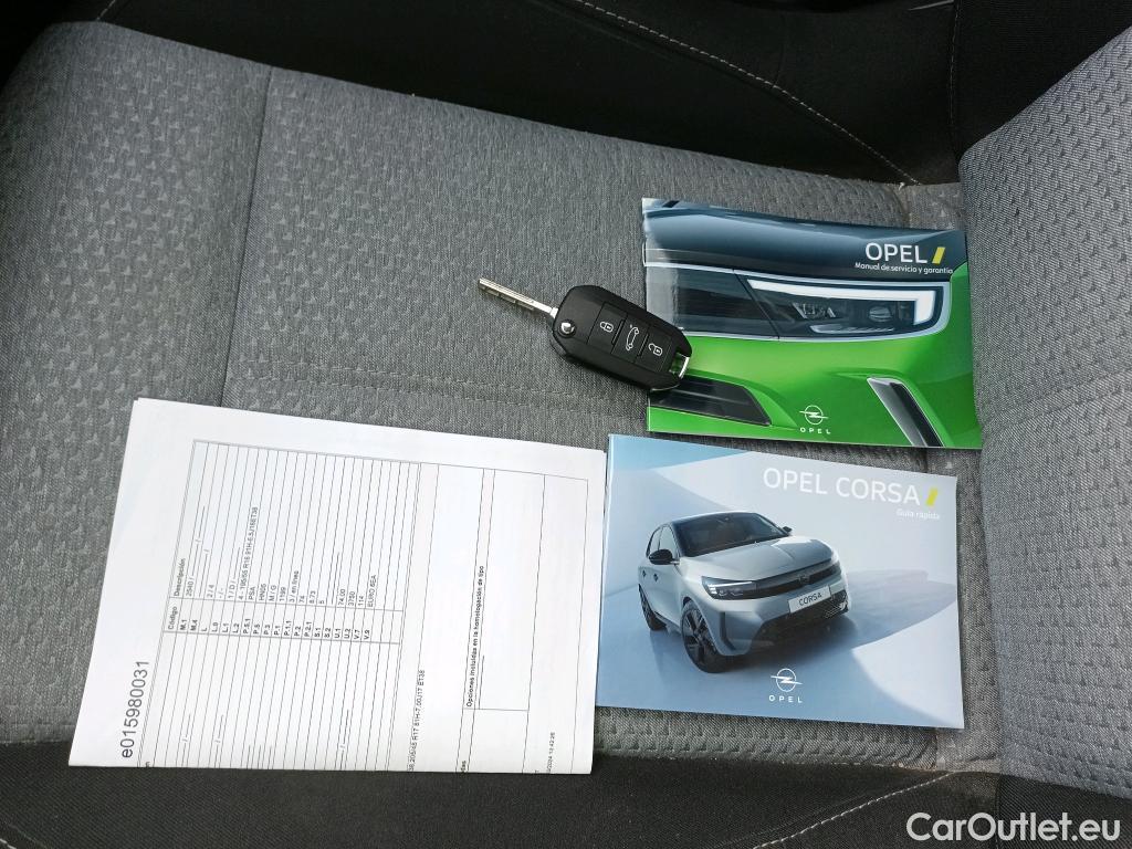  Land Rover  Discovery OPEL Corsa / 2023 / 5P / berlina con portón 1.2T XHL 74kW (100CV) Edition #3