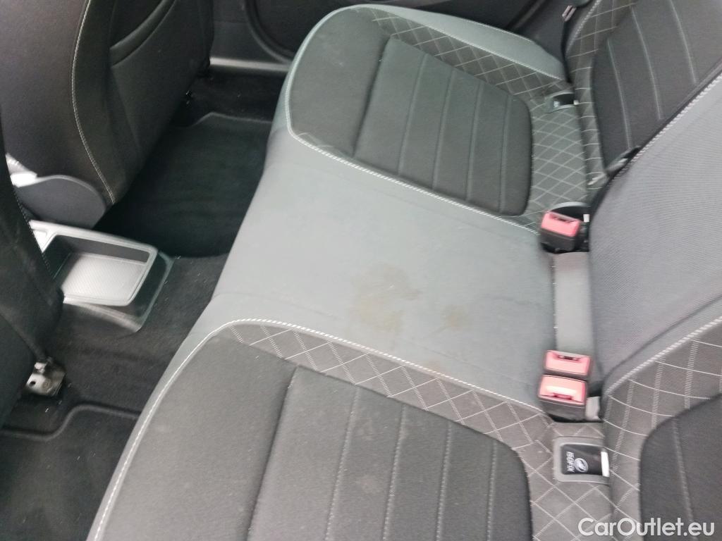  Skoda  Fabia SKODA  / 2018 / 5P / berlina con portón 1.0 TSI 81KW (110cv) Ambition Plus(SP) #6