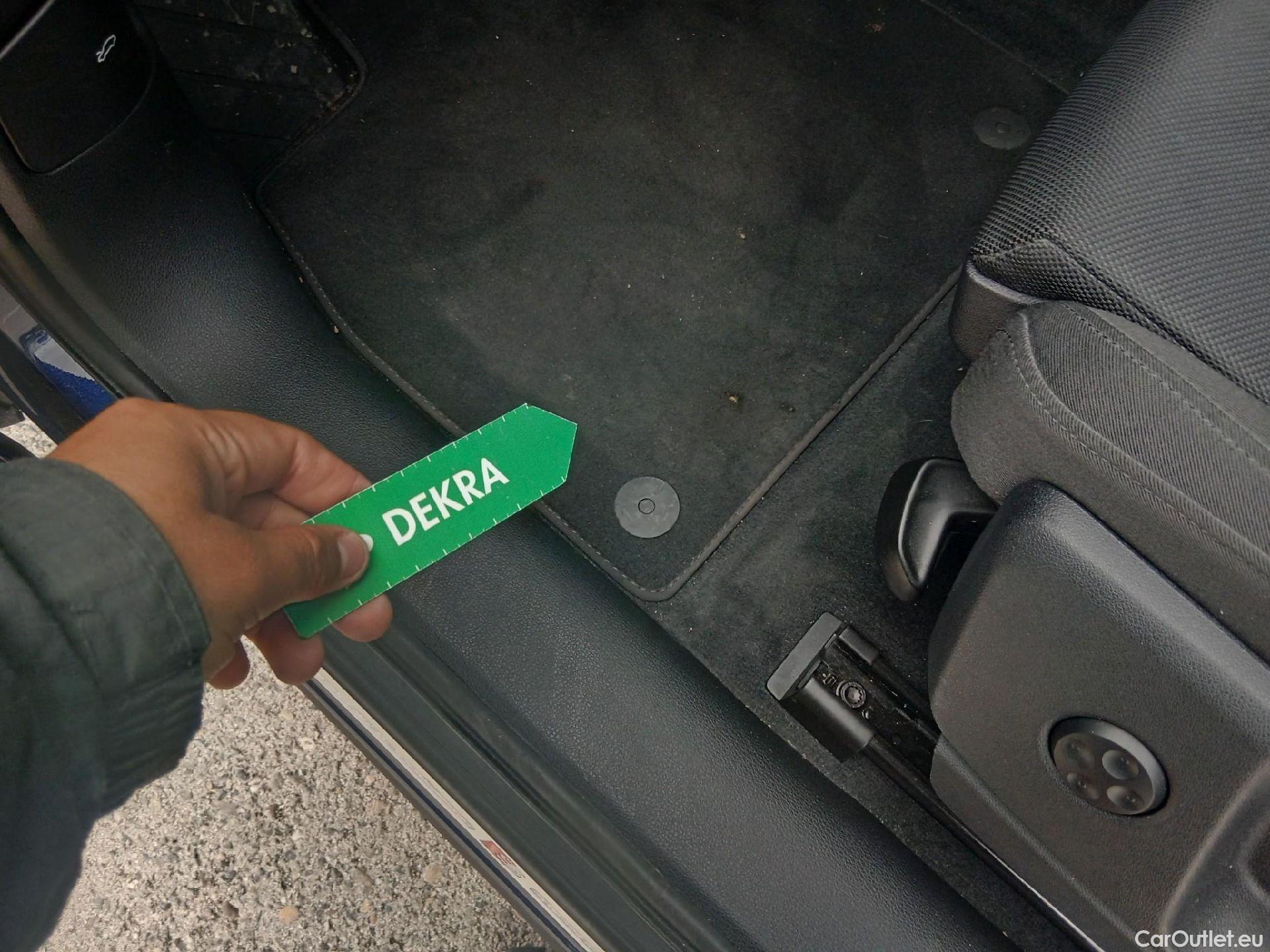  Audi  Q5 AUDI  SPORTBACK / 2020 / 5P / todoterreno S line 40 TDI 150kW quattro-ultra #2