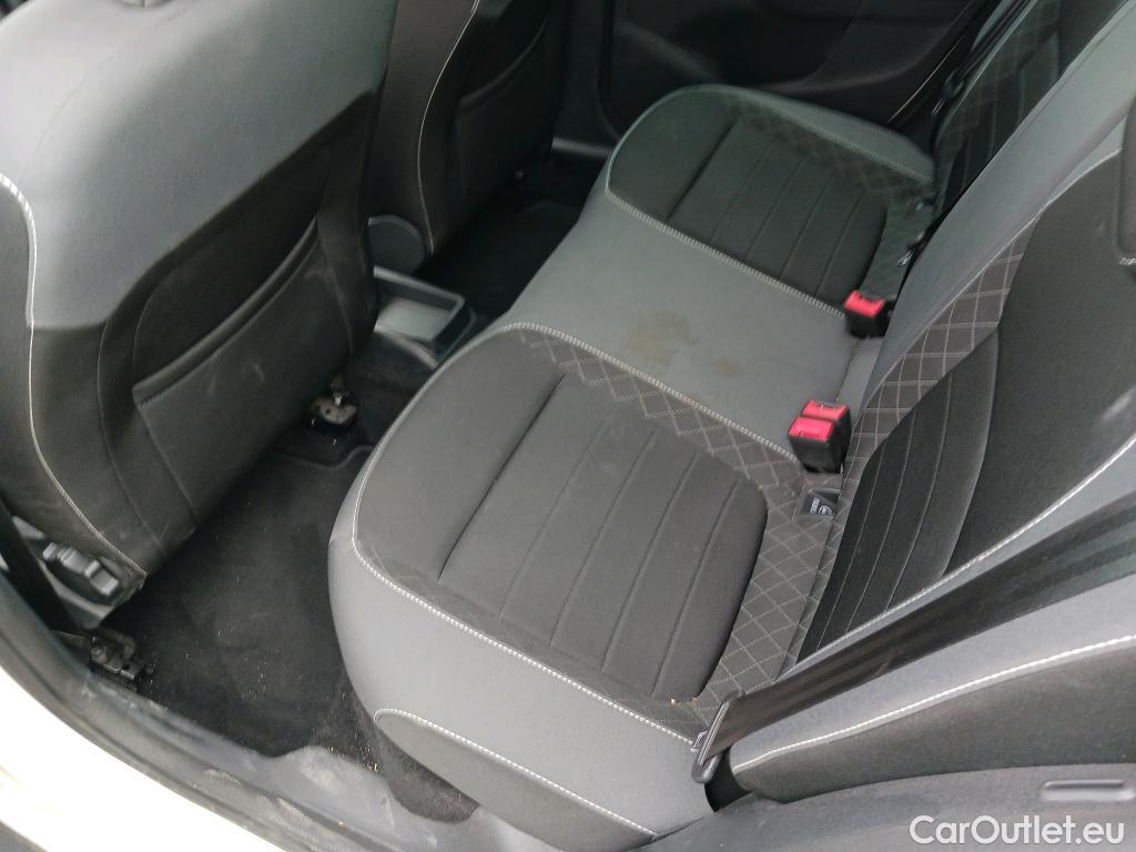  Skoda  Fabia SKODA  / 2018 / 5P / berlina con portón 1.0 TSI 81KW (110cv) Ambition Plus(SP) #5