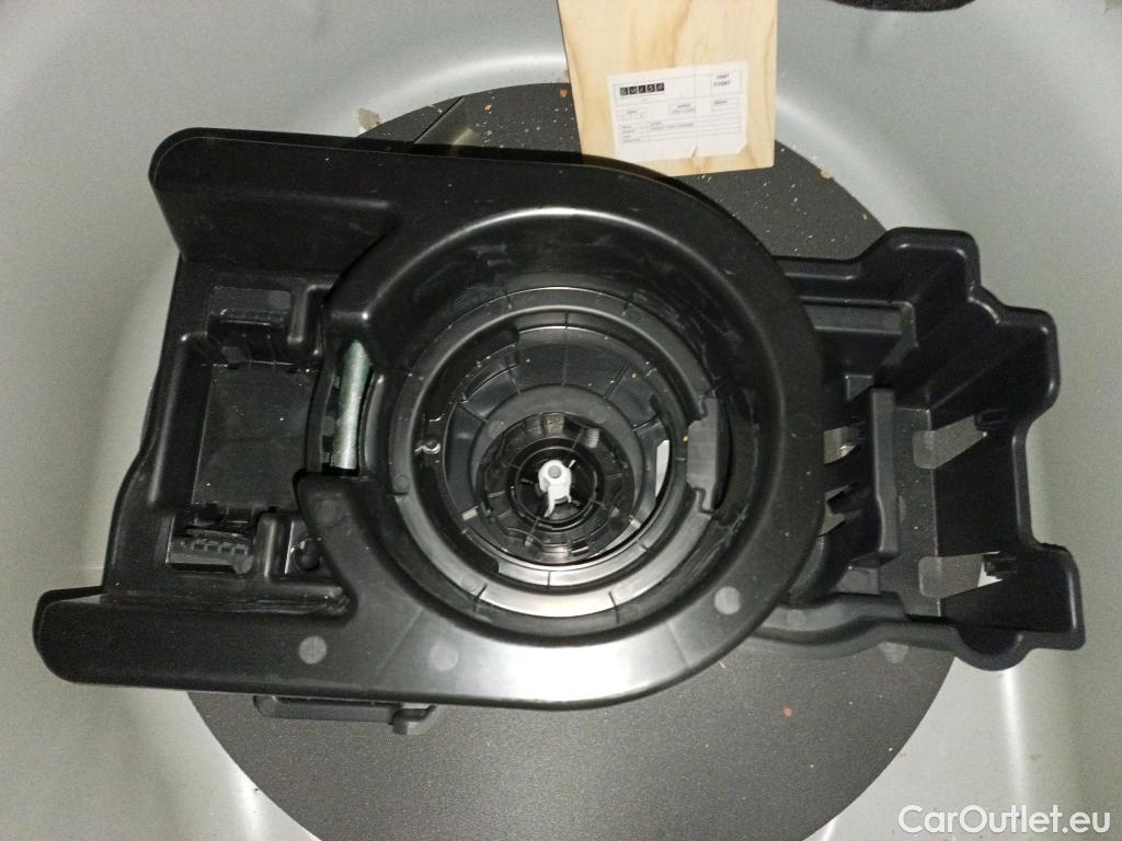  Land Rover  Discovery OPEL Corsa / 2023 / 5P / berlina con portón 1.2T XHL 74kW (100CV) Edition #8