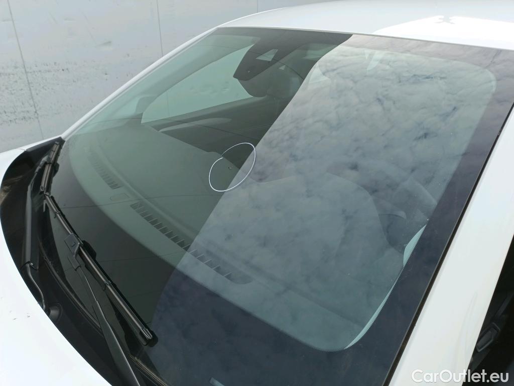  Land Rover  Discovery OPEL Corsa / 2023 / 5P / berlina con portón 1.2T XHL 74kW (100CV) Edition #1