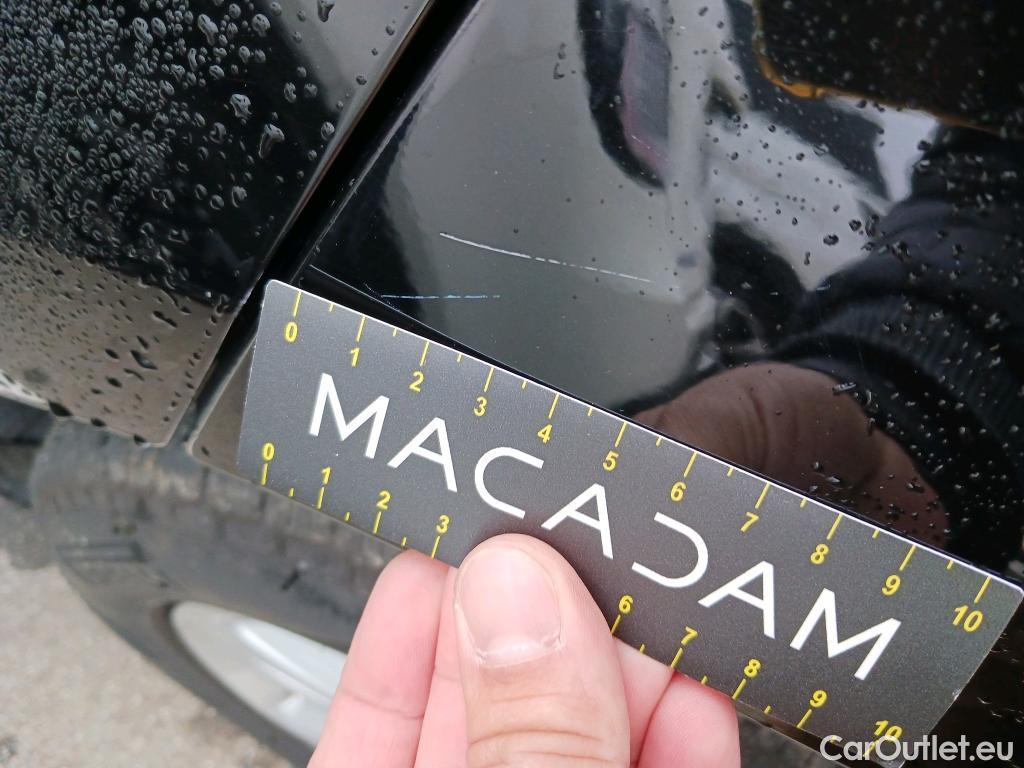  Land Rover  Range Rover LAND ROVER  Velar / 2017 / 5P / todoterreno 2.0 I4 PHEV 297kW (404CV) S 4WD Auto #32