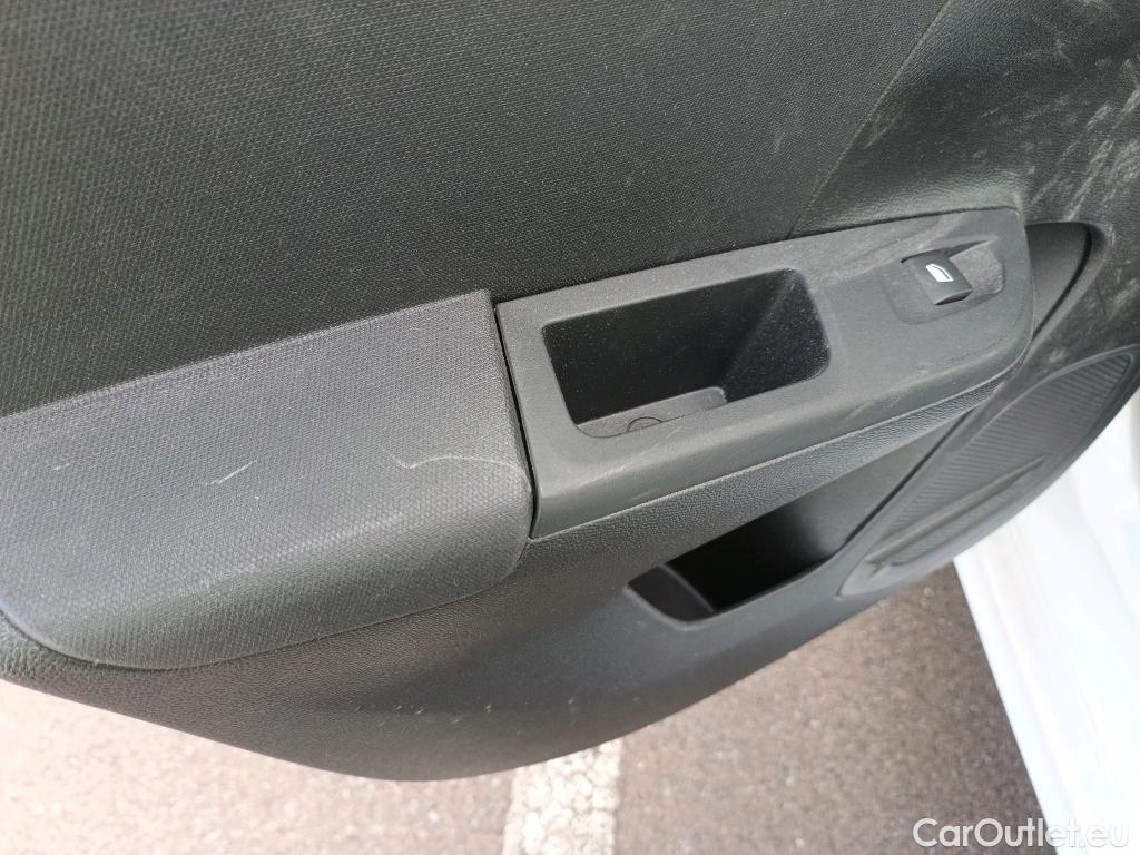  Land Rover  Discovery OPEL Corsa / 2023 / 5P / berlina con portón 1.2T XHL 74kW (100CV) Edition #14