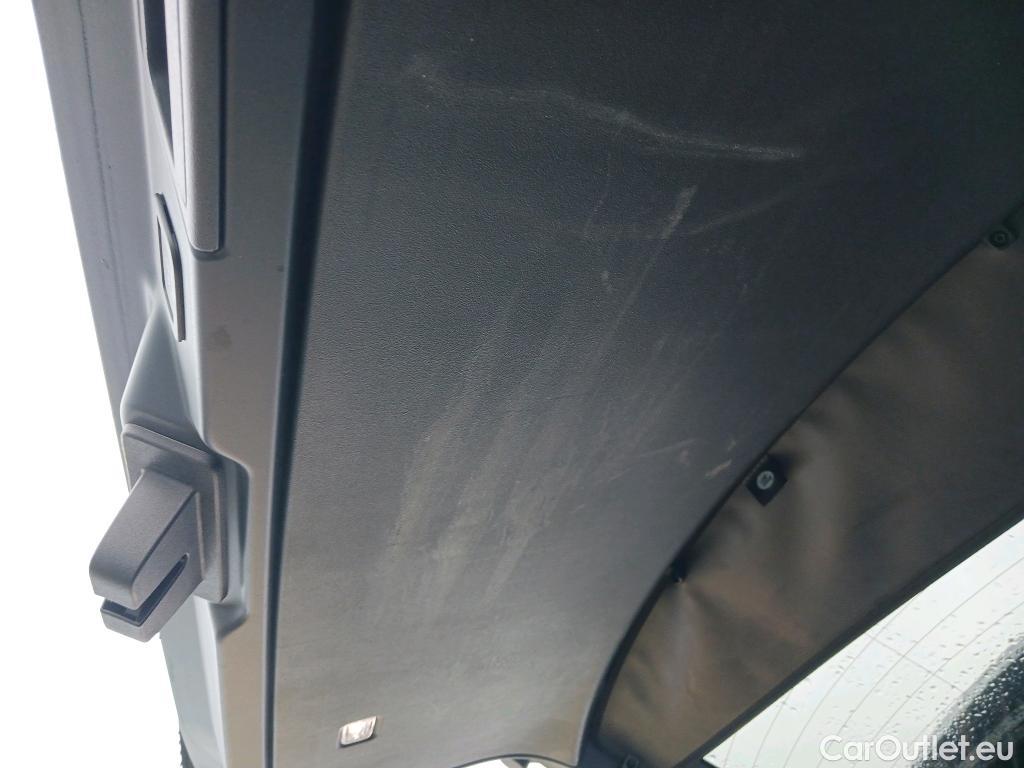  Land Rover  Range Rover LAND ROVER  Velar / 2017 / 5P / todoterreno 2.0 I4 PHEV 297kW (404CV) S 4WD Auto #12