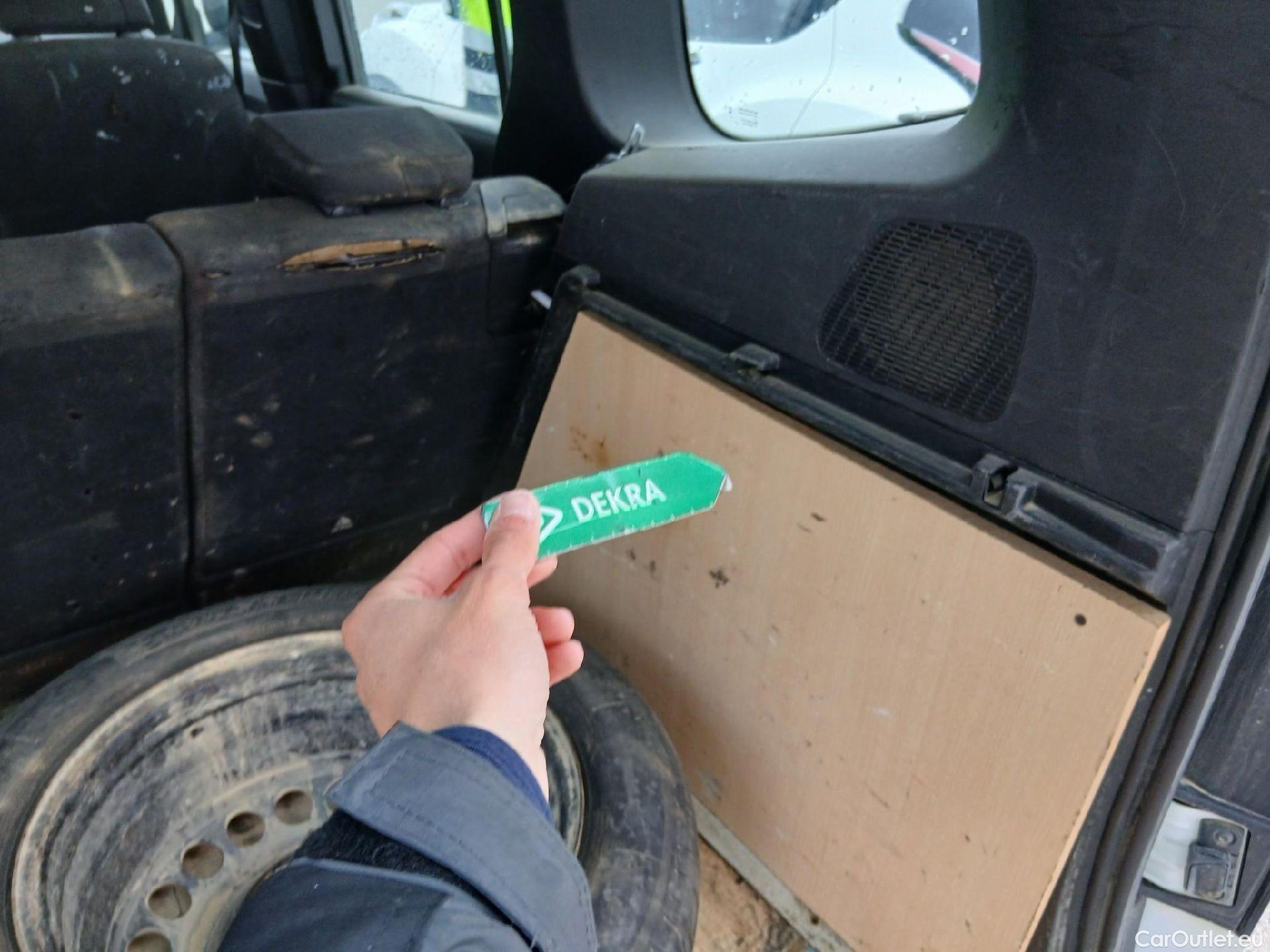  Renault  Kangoo RENAULT  Combi / 2021 / 5P / combi Life Edition One 1.5 Blue dCi 70kW(95CV) (IND)(AC) #50