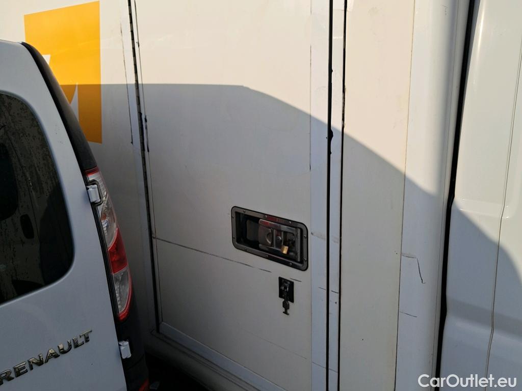  Fiat  Ducato FIAT  / 2014 / 2P / chasis cabina 35 Medio 103kW (140CV) Natural Power #5