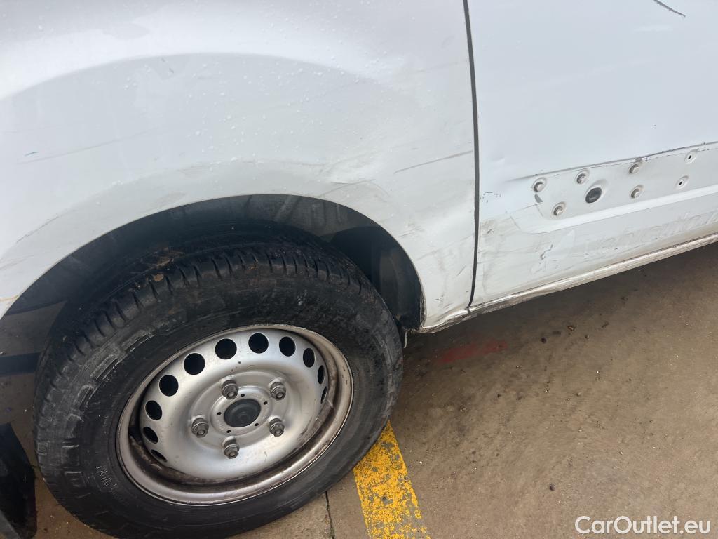  Ford  Transit  Custom Furgón 320 L1 Trend 2.0 TDCi 105CV MT6 E6 #15