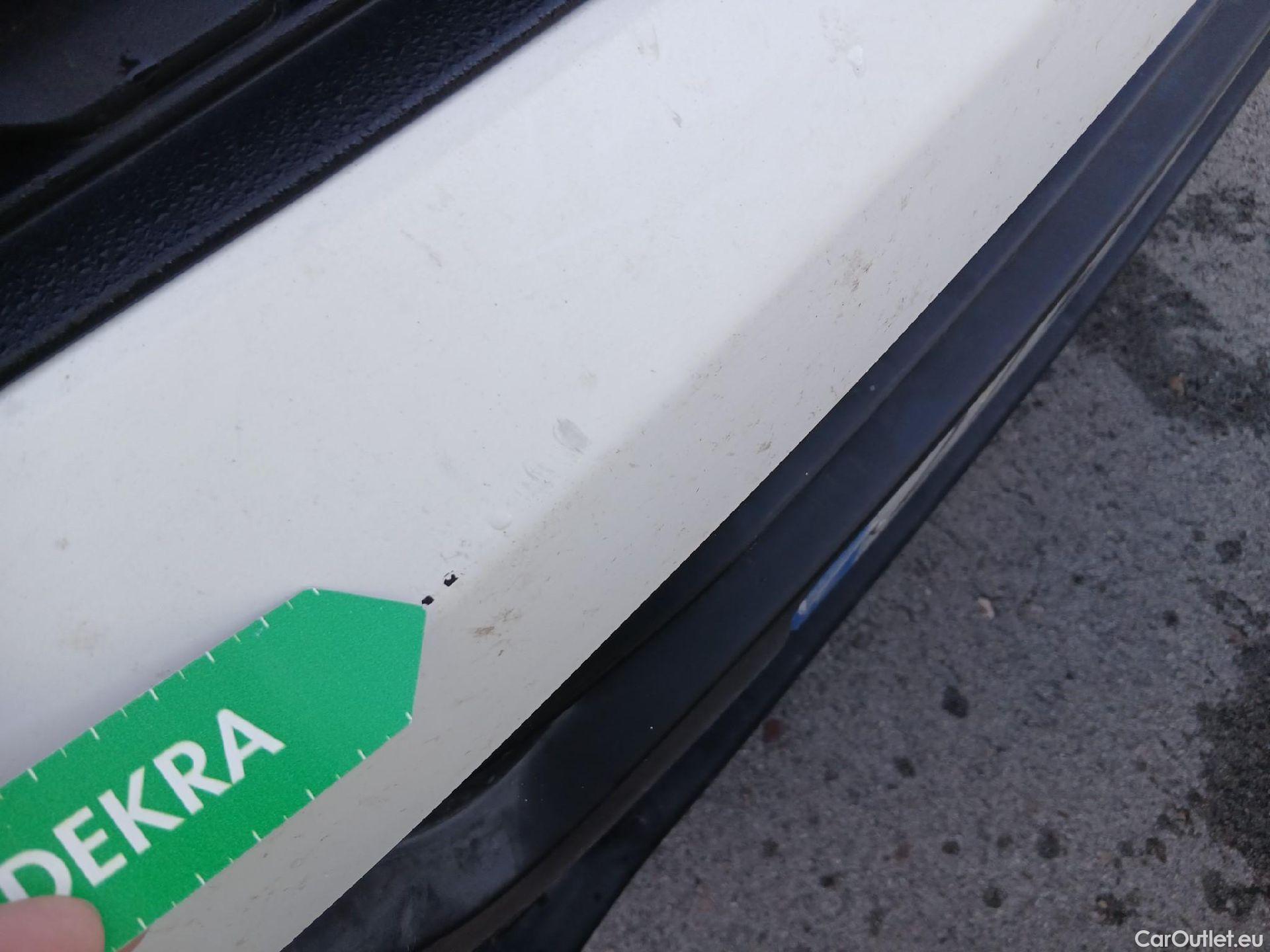  Opel  Vivaro OPEL  / 2019 / 4P / furgón 1.5 Diésel 88kW (120CV) M Std Select #20