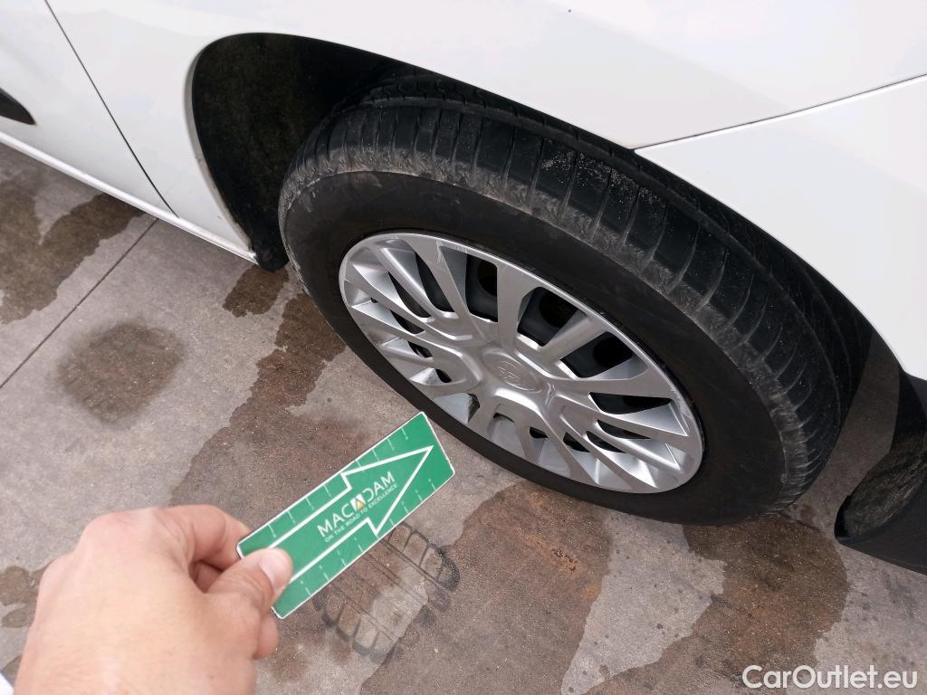  Toyota  Proace TOYOTA  CITY COMBI 1.5D 75kW (100CV) GX L1 (AC) #22