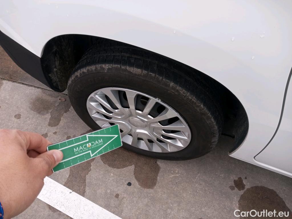  Toyota  Proace TOYOTA  CITY COMBI 1.5D 75kW (100CV) GX L1 (AC) #24