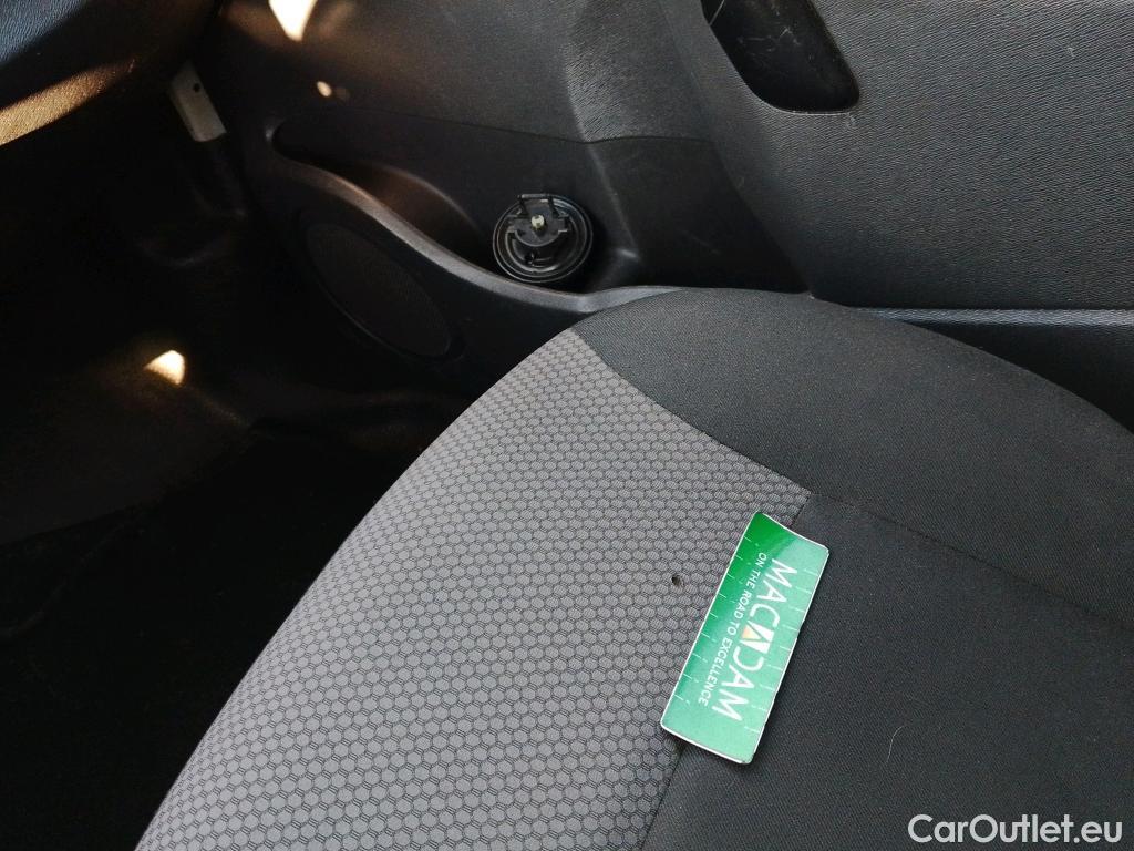  Renault  Kangoo RENAULT  Furgón/2013/3P/furgón derivado de turismo Profesional dCi 55 kW (75 CV) #16