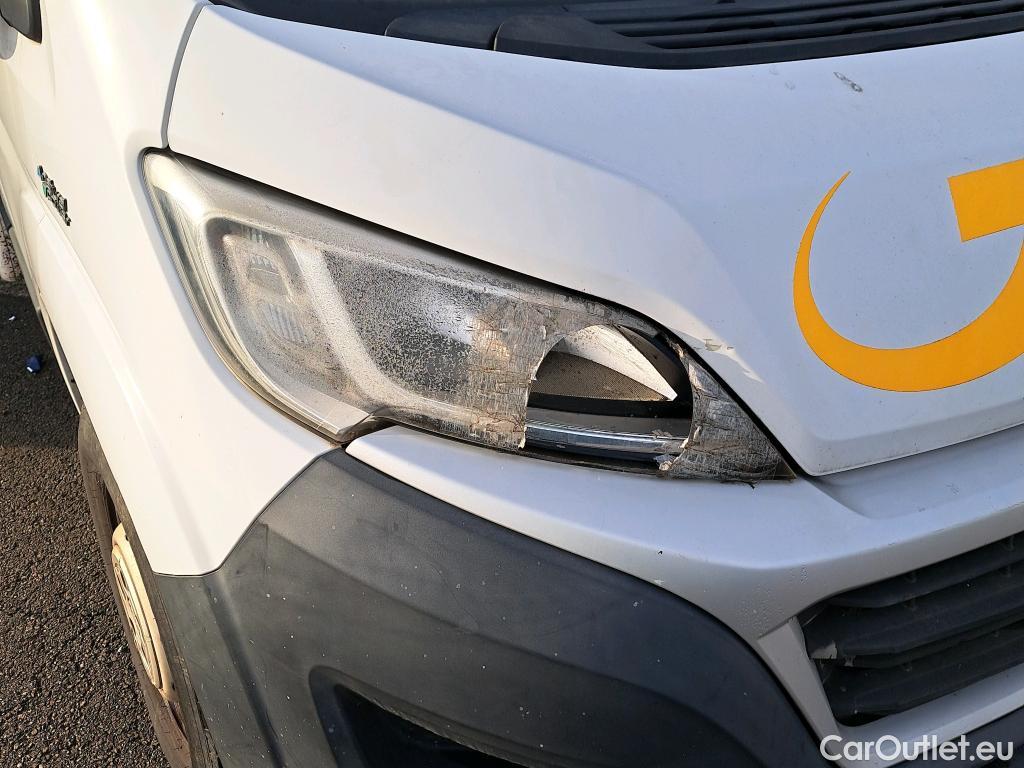  Fiat  Ducato FIAT  / 2014 / 2P / chasis cabina 35 Medio 103kW (140CV) Natural Power #3