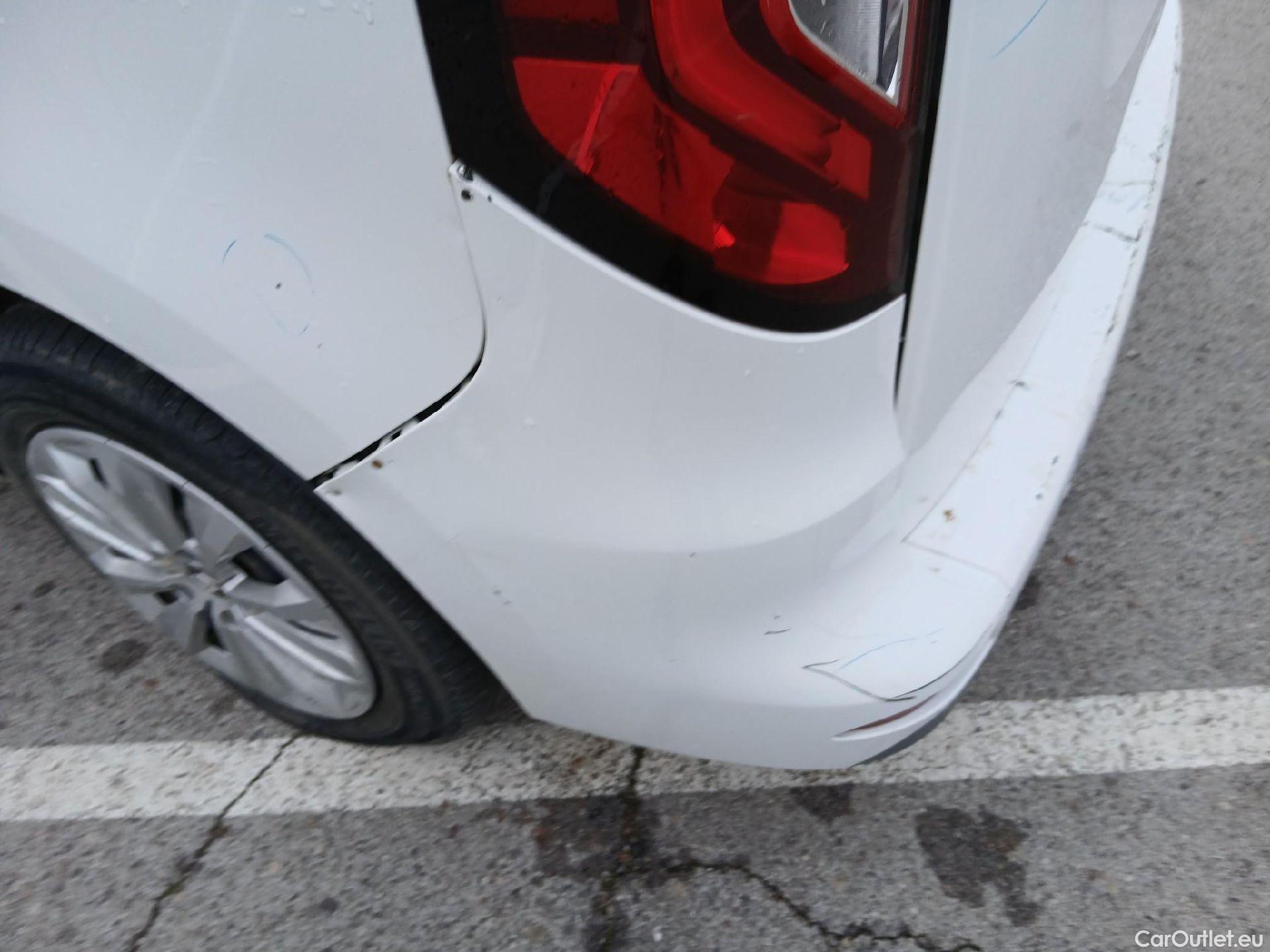  Renault  Kangoo RENAULT  Combi / 2021 / 5P / combi Life Edition One 1.5 Blue dCi 70kW(95CV) (IND)(AC) #36