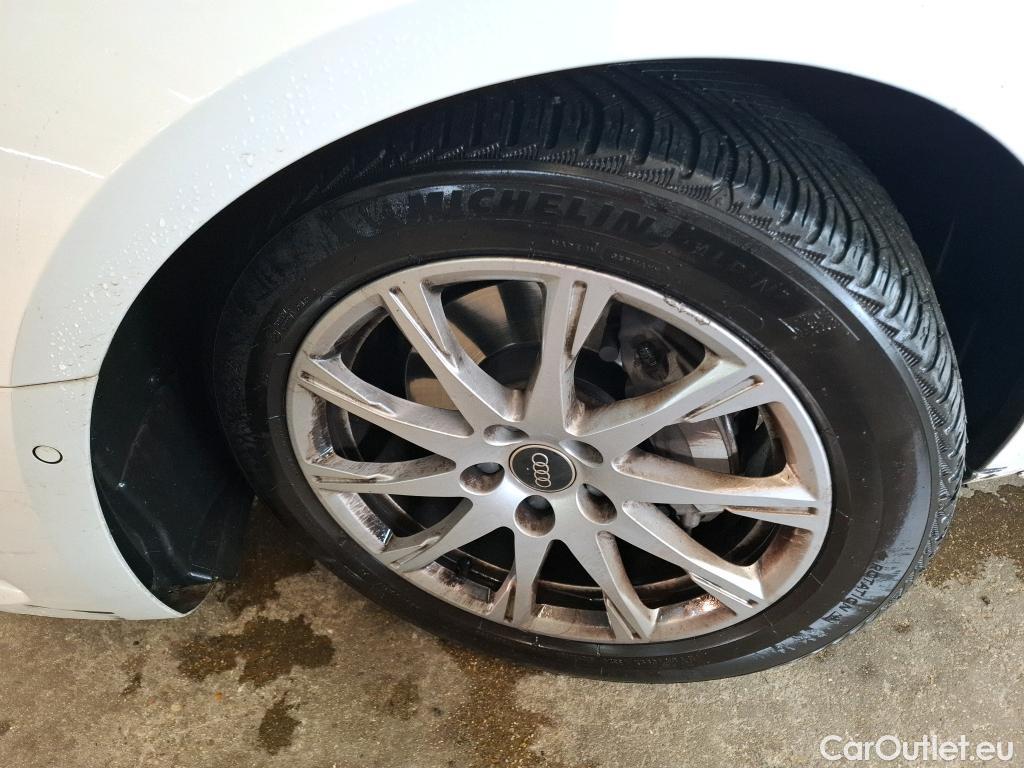  Audi  A4 AUDI  Avant / 2019 / 5P / Break 40 TFSI 204 S tronic Business Line Plus #22