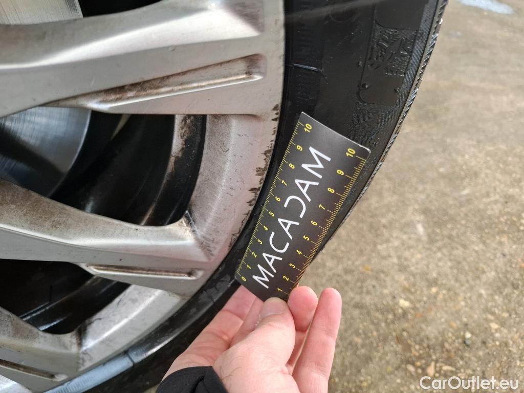  Audi  A4 AUDI  Avant / 2019 / 5P / Break 40 TFSI 204 S tronic Business Line Plus #14