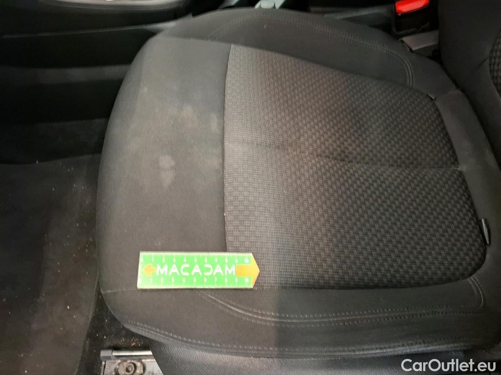  Bmw  Serie 2 BMW  Gran Tourer / 2018 / 5P / monospace 216d Business Design DKG7 #22