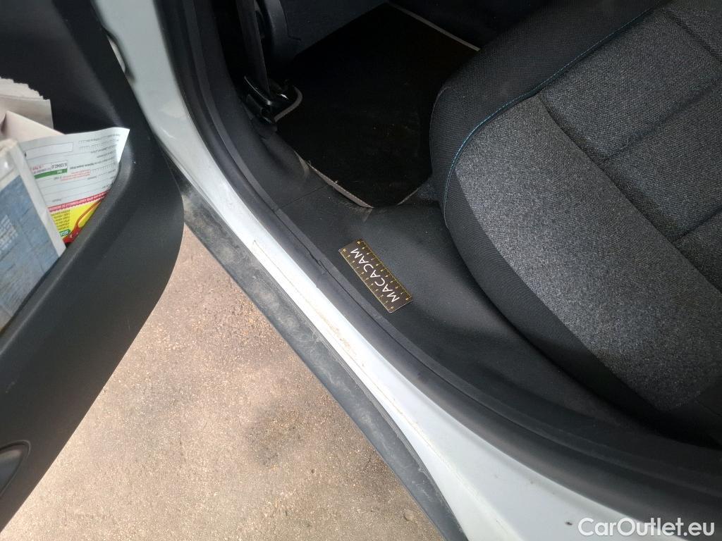  Citroen  C4 Cactus  Shine Business 1.5 BlueHDI 120CV BVA6 E6dT #3