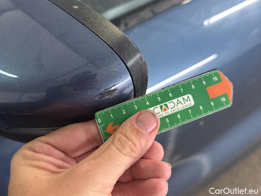  Ford  Kuga FORD  / 2019 / 5P / SUV 2.5 190 hybrid Flexifuel Pshift Titanium #37