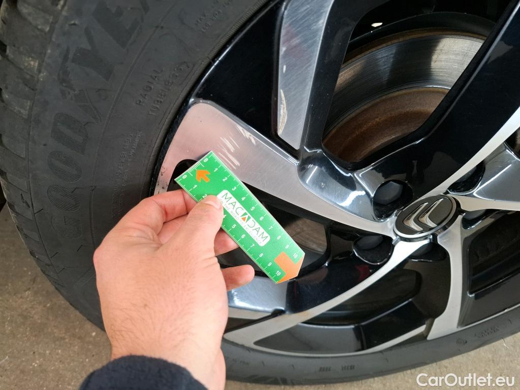  Citroen  C5 CITROEN  Aircross / 2018 / 5P / SUV Hybrid 225 ë-EAT8 Business #17