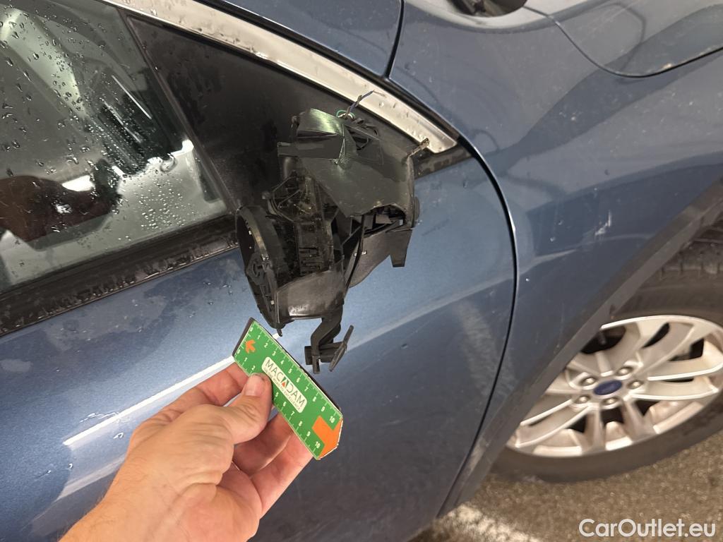  Ford  Kuga FORD  / 2019 / 5P / SUV 2.5 190 hybrid Flexifuel Pshift Titanium #29