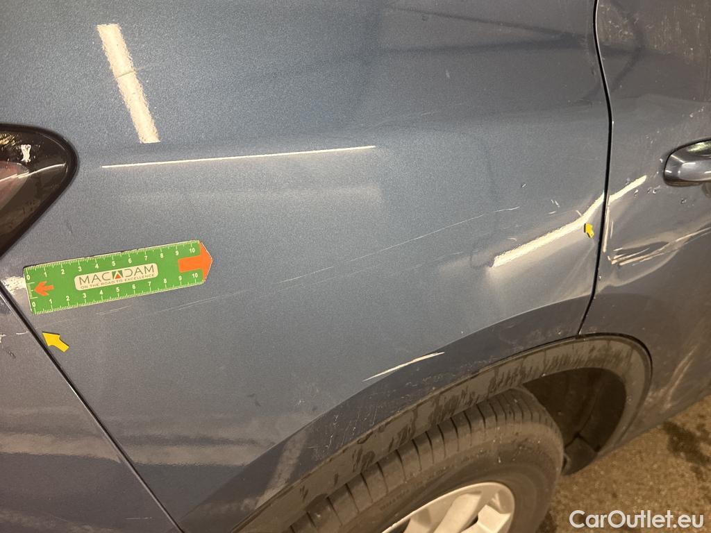  Ford  Kuga FORD  / 2019 / 5P / SUV 2.5 190 hybrid Flexifuel Pshift Titanium #4