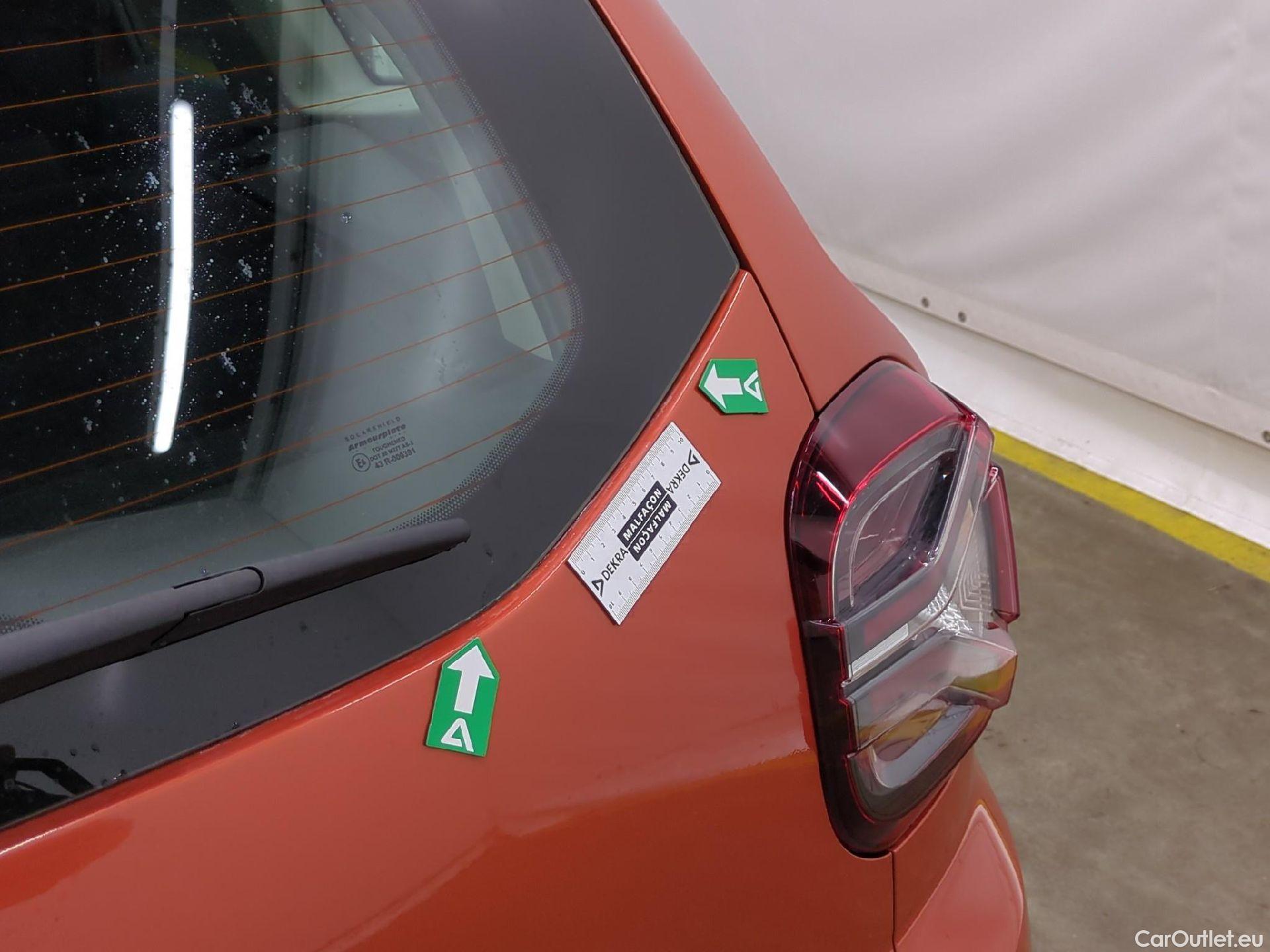  Dacia  Duster  Confort 4x4 1.5 dCi 115CV BVM6 E6d #39