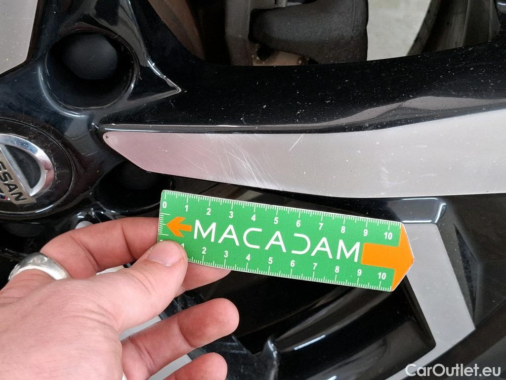  Nissan  Qashqai NISSAN  / 2017 / 5P / Crossover 1.3 DIG-T 160 DCT Tekna #54