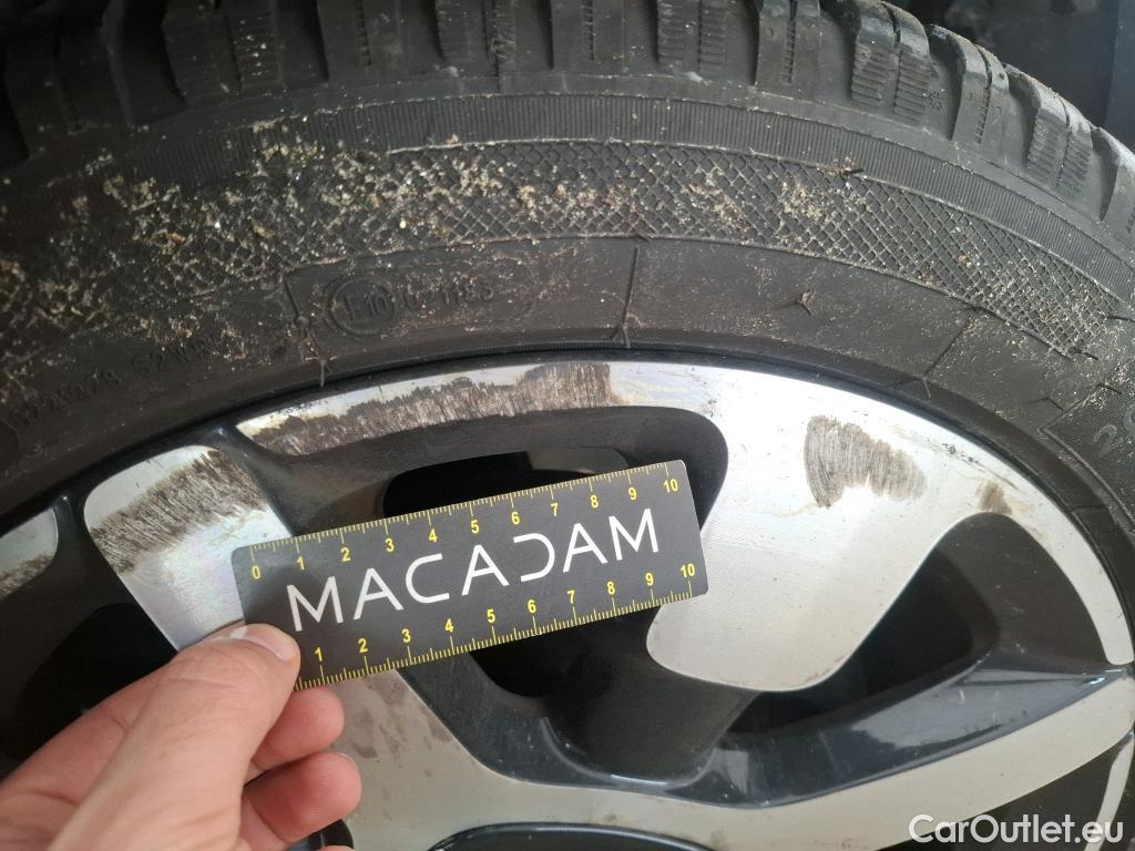  Citroen  C4 Cactus  Shine Business 1.5 BlueHDI 120CV BVA6 E6dT #18