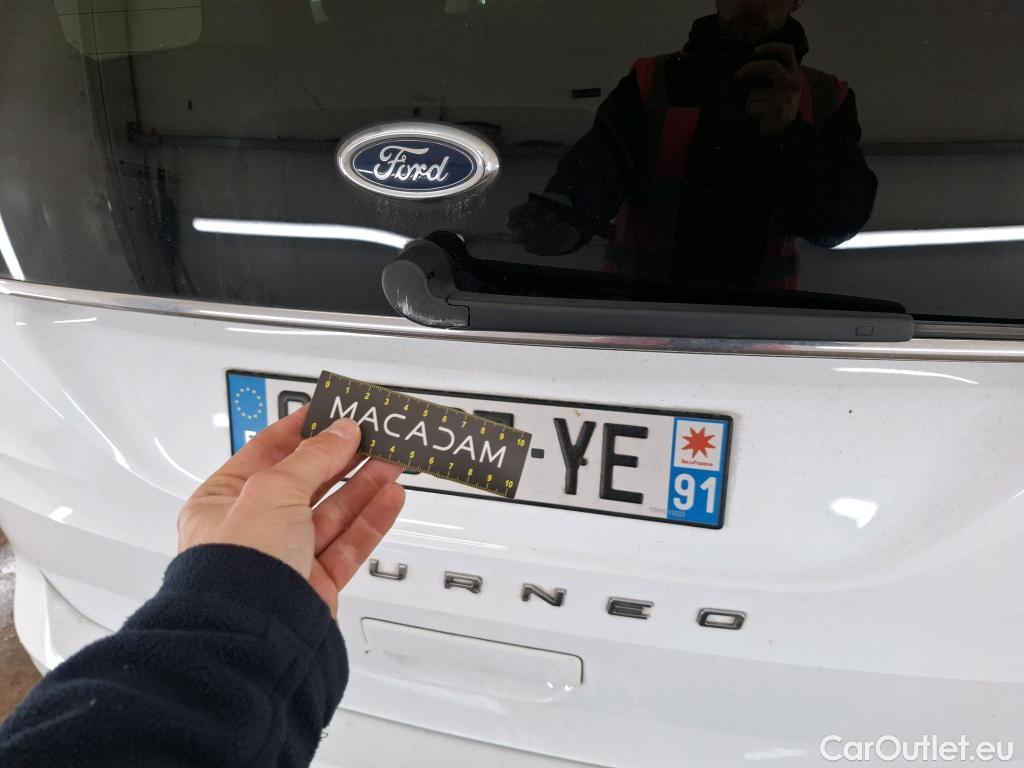  Ford  Tourneo  Connect Titanium 1.5 EcoBoost 115CV BVM6 E6d #63