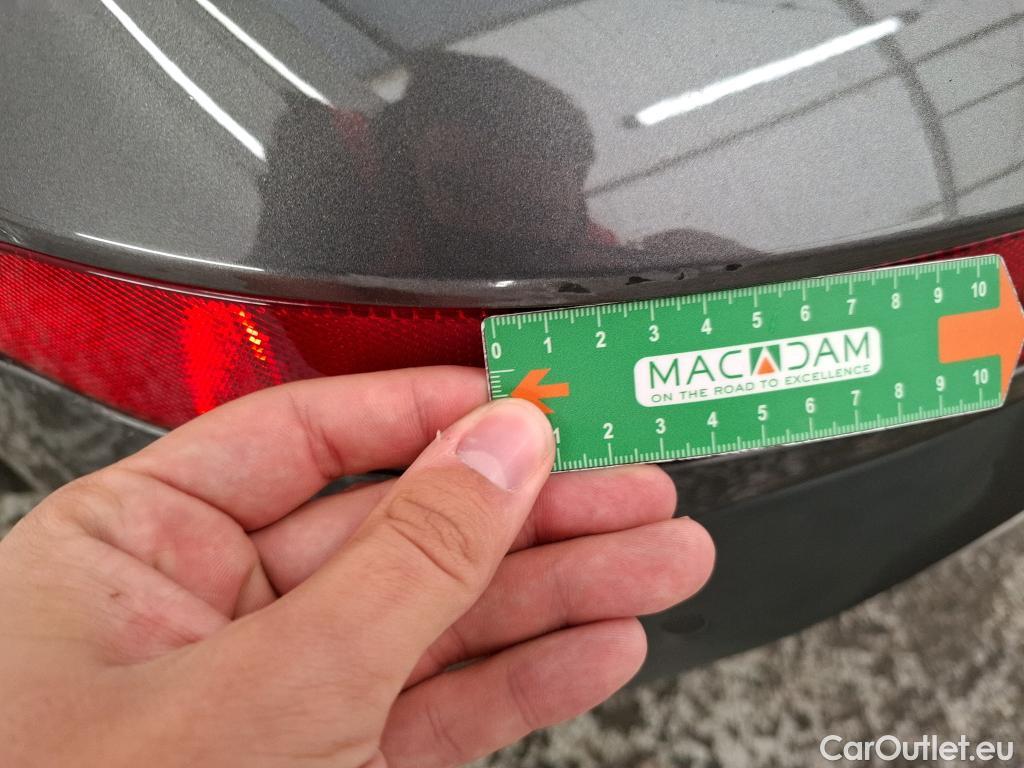  DS  DS7 DS DS 7 Crossback / 2017 / 5P / SUV E-TENSE 225 Business #24