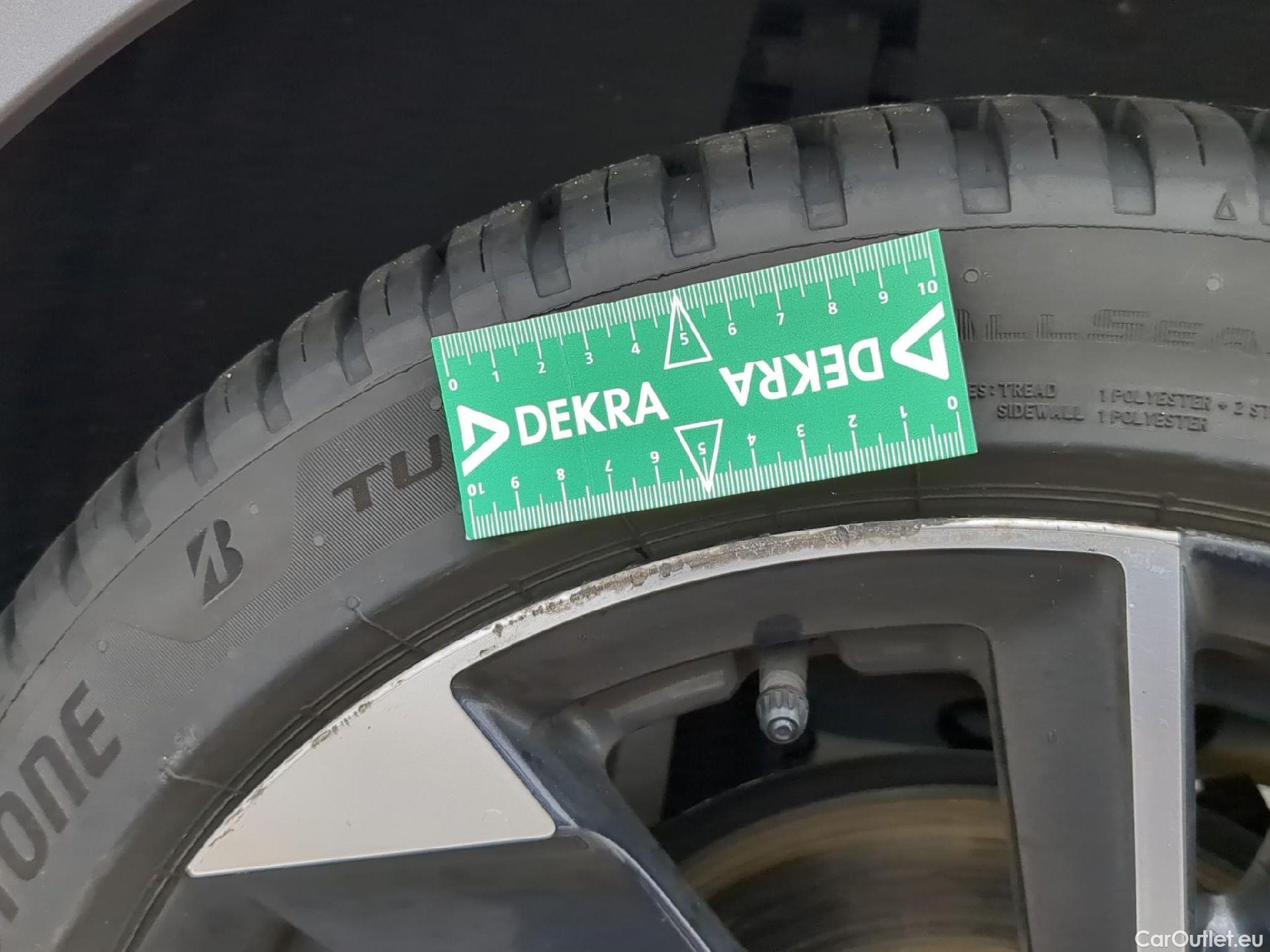  Peugeot  308 PEUGEOT  SW / 2021 / 5P / Break BlueHDi 130 EAT8 ALLURE PACK #16