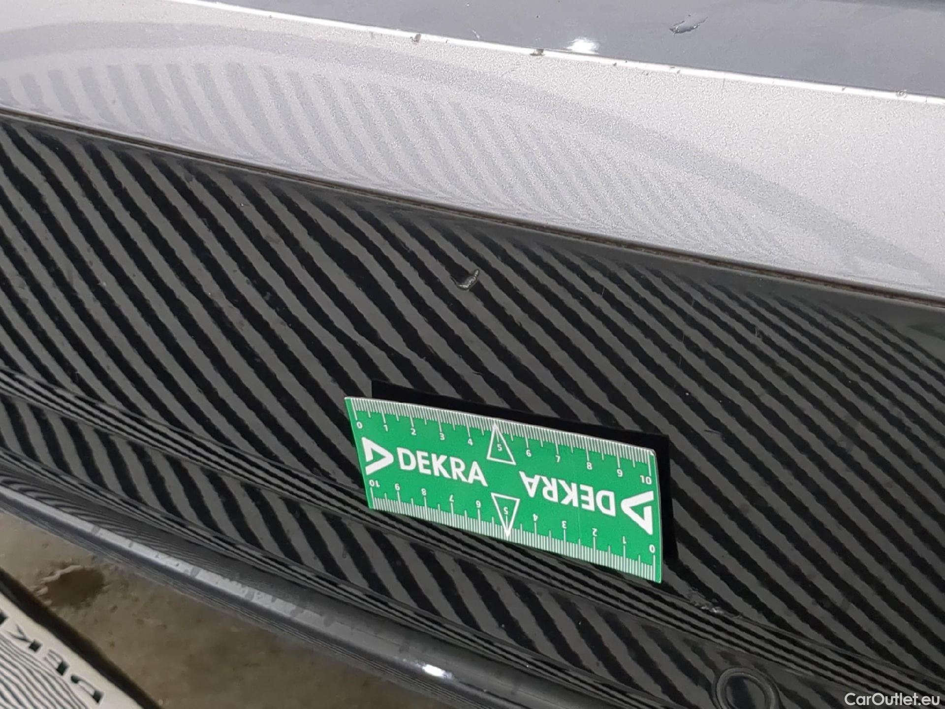  Peugeot  308 PEUGEOT  SW / 2021 / 5P / Break BlueHDi 130 EAT8 ALLURE PACK #34