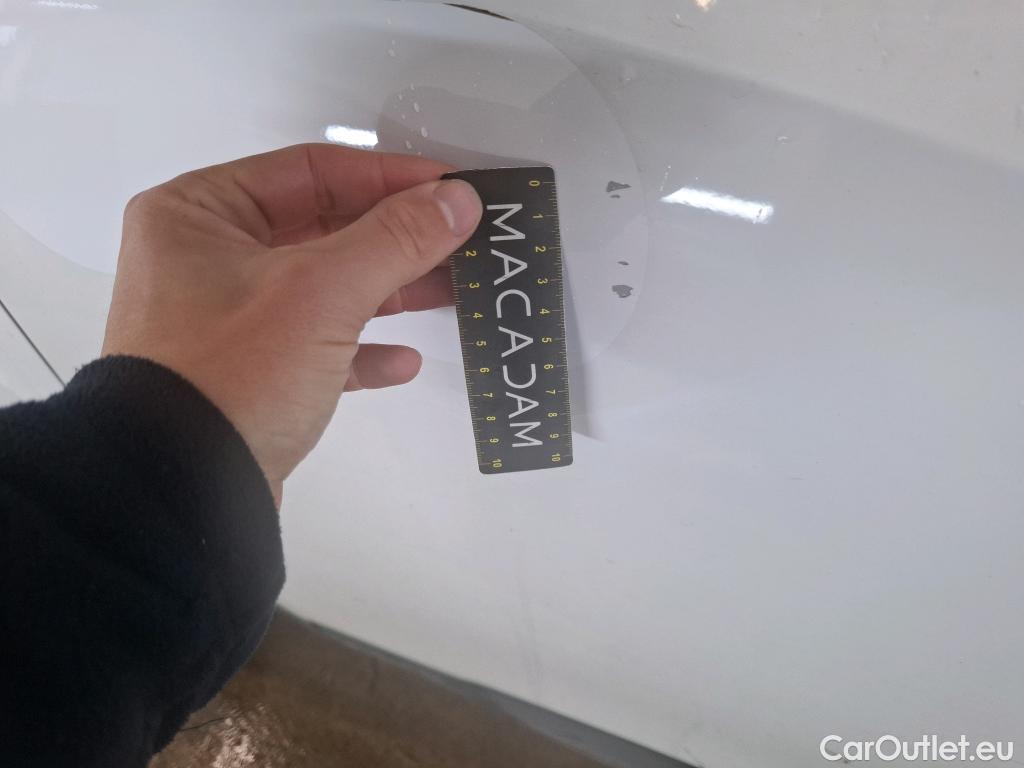  Peugeot  2008  Active Business 1.5 HDi 130CV BVA8 E6d #33