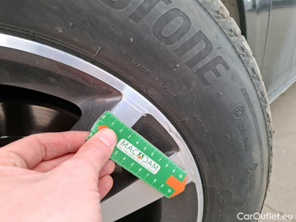  Peugeot  308  SW Allure 1.2 PureTech 130CV BVA8 E6d #10