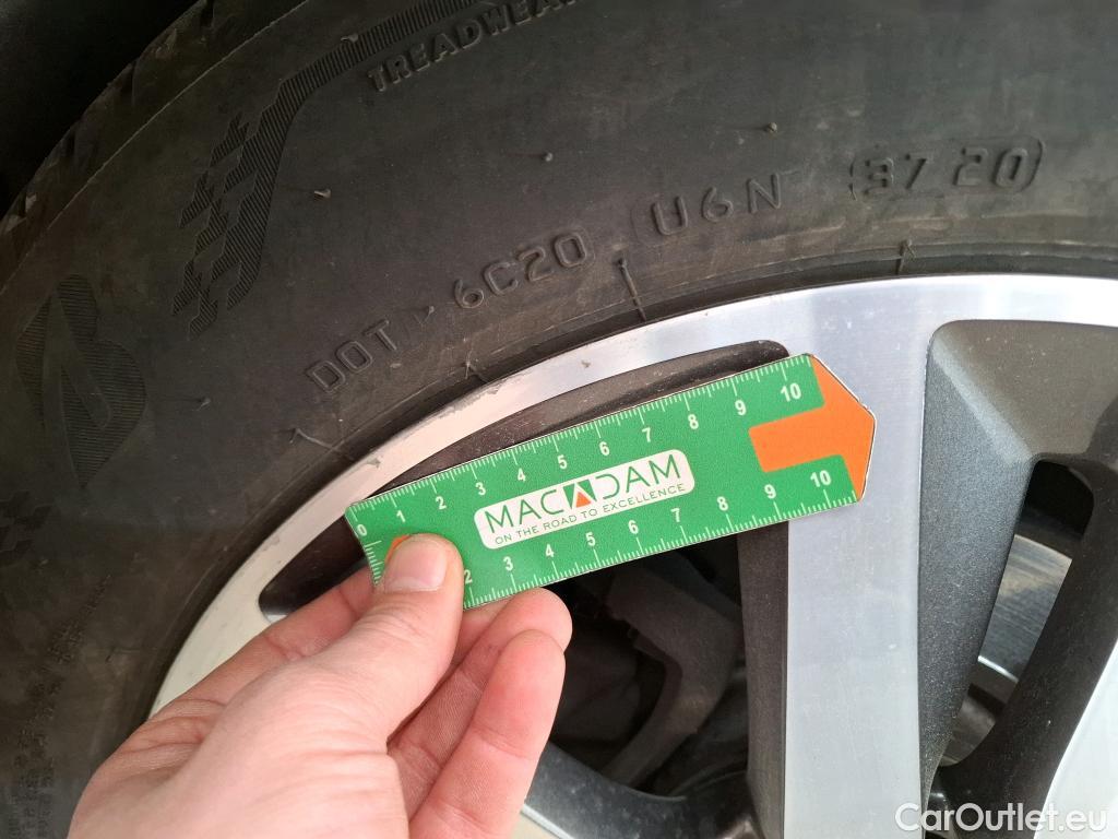  Peugeot  308  SW Allure 1.2 PureTech 130CV BVA8 E6d #14