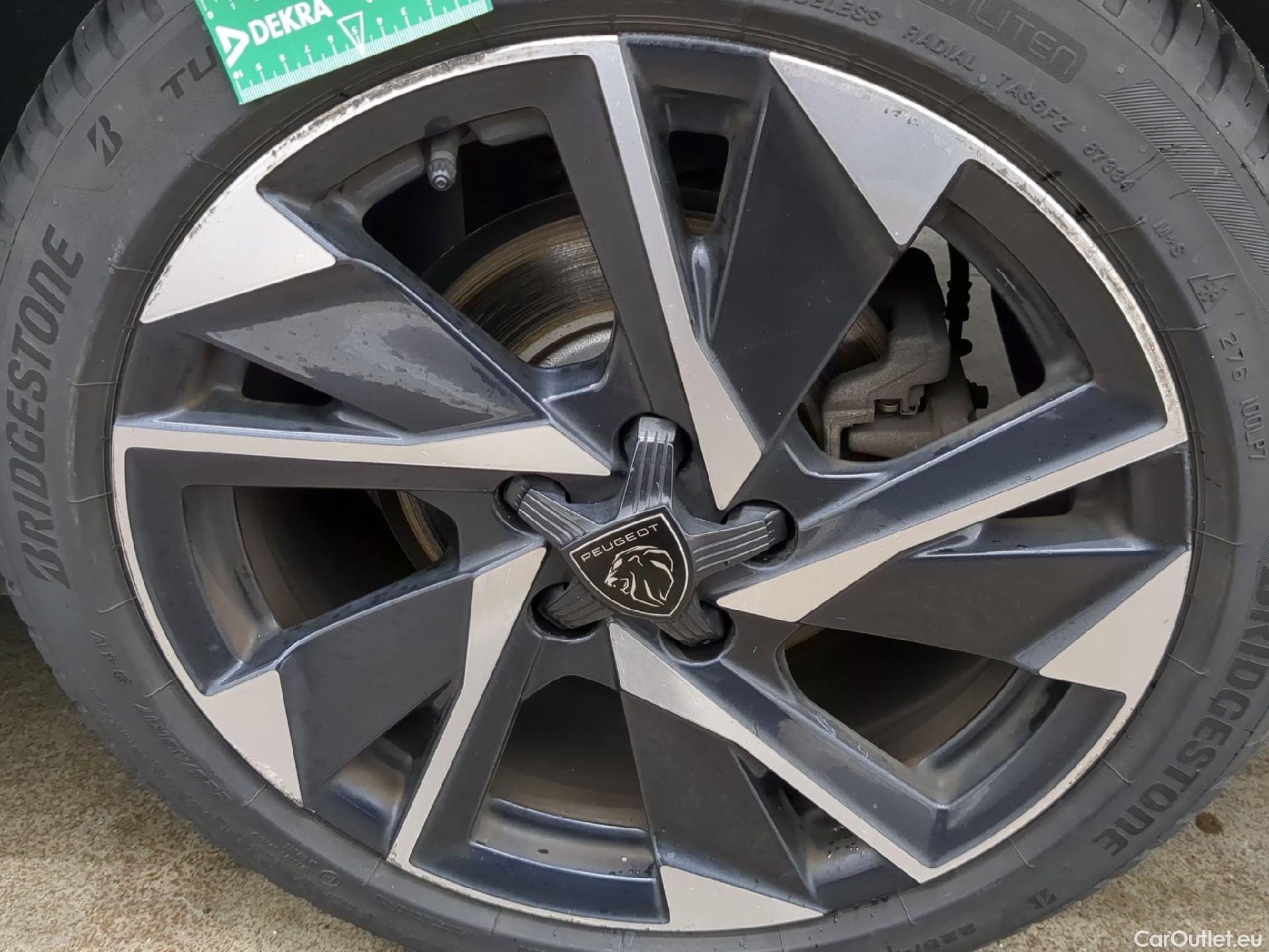  Peugeot  308 PEUGEOT  SW / 2021 / 5P / Break BlueHDi 130 EAT8 ALLURE PACK #15