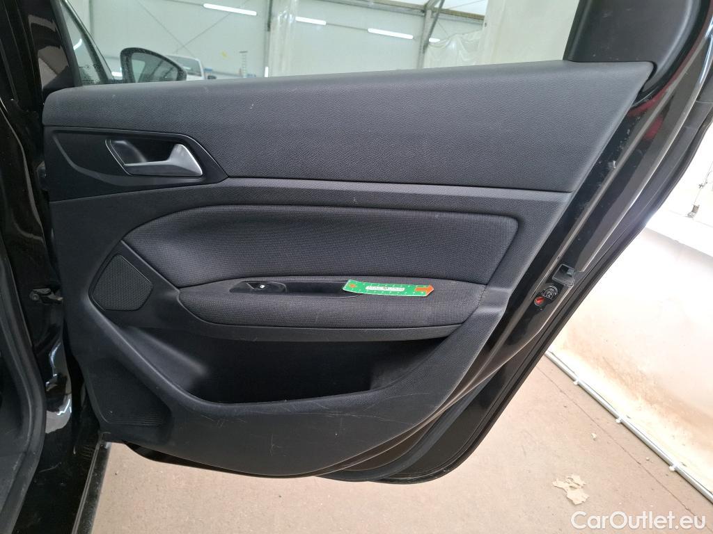  Peugeot  308  SW Allure 1.2 PureTech 130CV BVA8 E6d #25