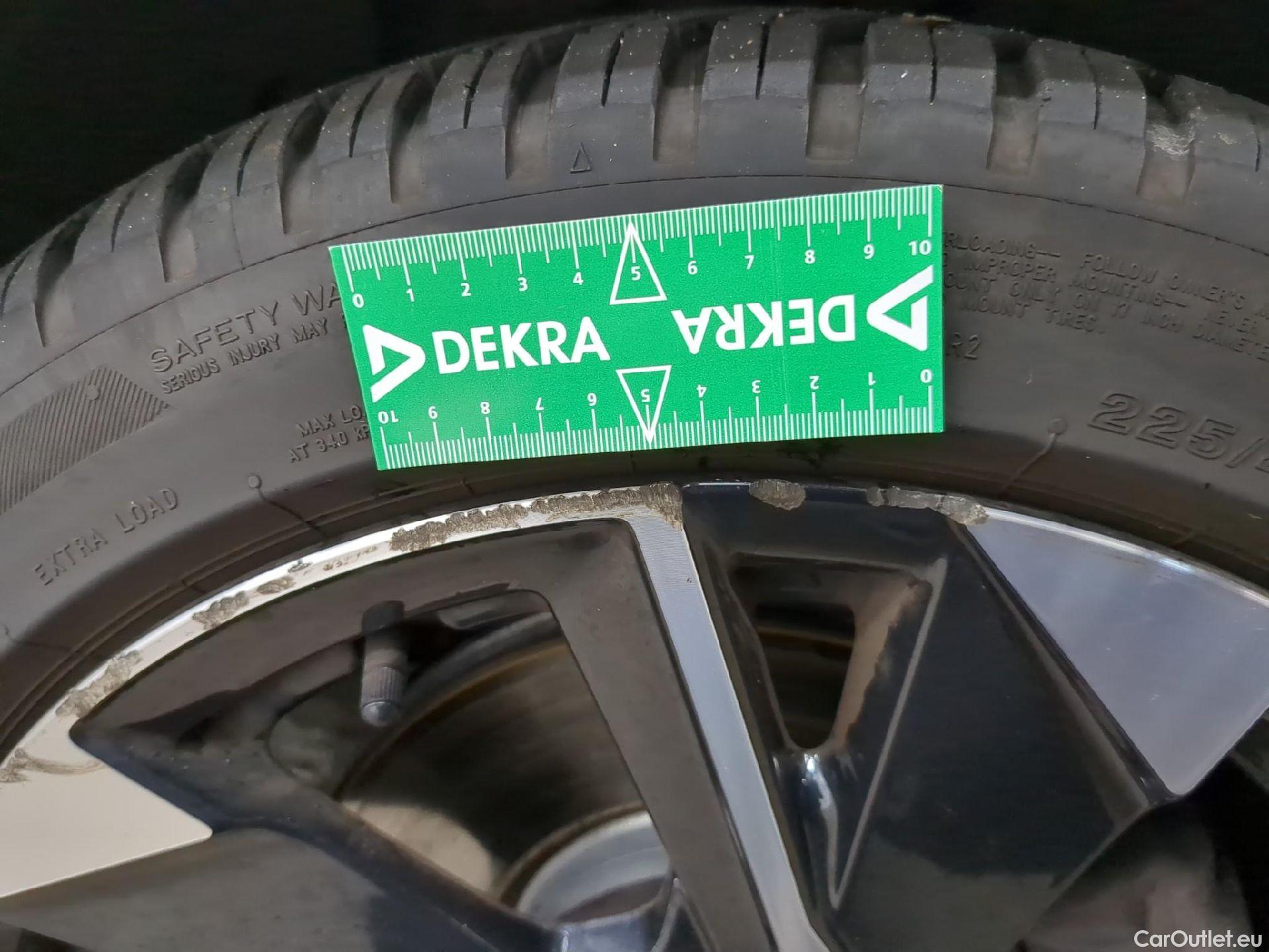  Peugeot  308 PEUGEOT  SW / 2021 / 5P / Break BlueHDi 130 EAT8 ALLURE PACK #4