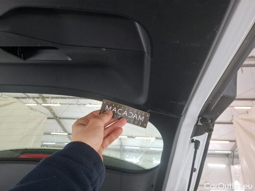  Peugeot  2008  Active Business 1.5 HDi 130CV BVA8 E6d #13