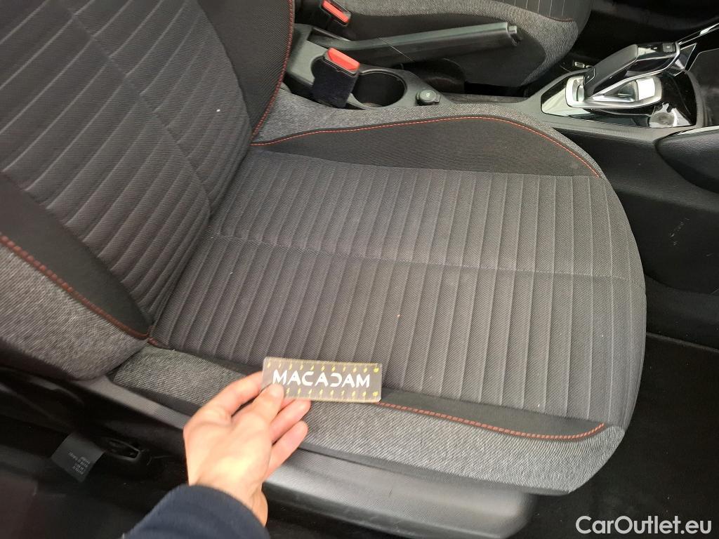  Peugeot  2008  Active Business 1.5 HDi 130CV BVA8 E6d #26