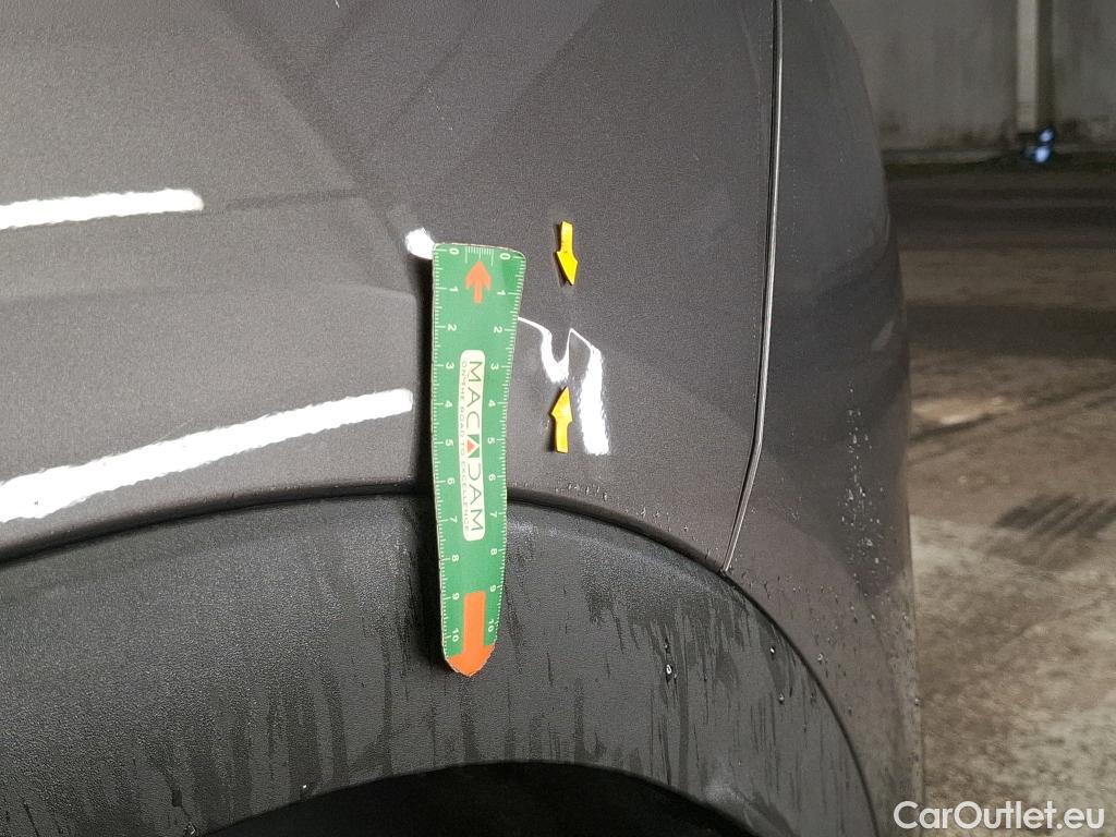  Opel   Grandland X OPEL / 2017 / 5P / SUV 1.5 DIESEL 130 ULTIMATE AUTO #17