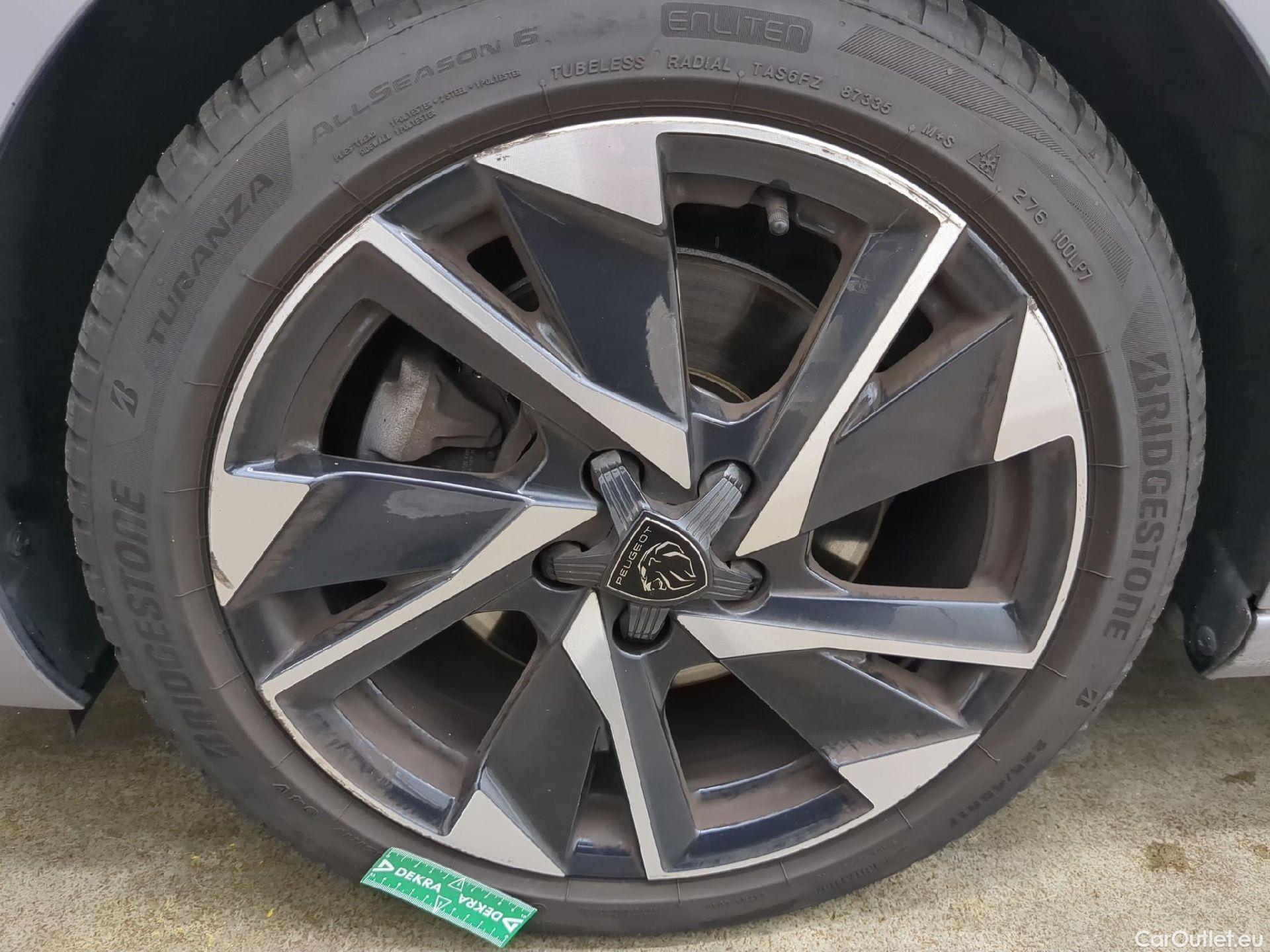  Peugeot  308 PEUGEOT  SW / 2021 / 5P / Break BlueHDi 130 EAT8 ALLURE PACK #10