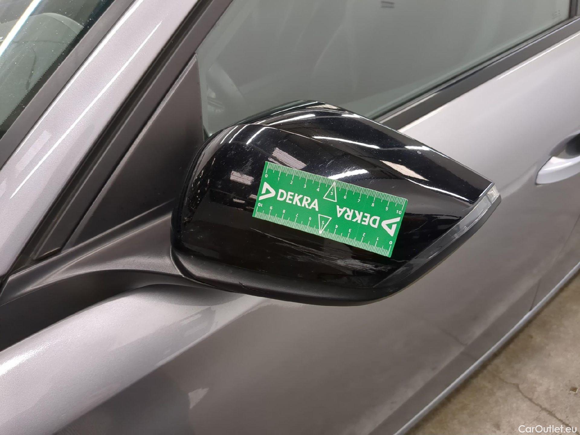  Peugeot  308 PEUGEOT  SW / 2021 / 5P / Break BlueHDi 130 EAT8 ALLURE PACK #27