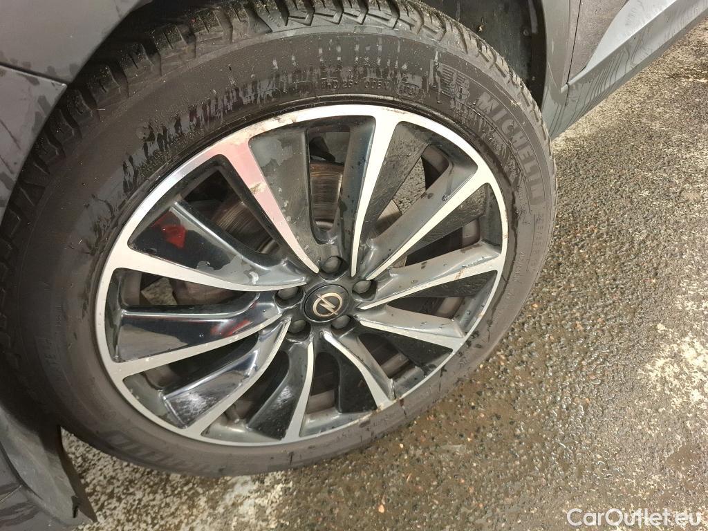  Opel   Grandland X OPEL / 2017 / 5P / SUV 1.5 DIESEL 130 ULTIMATE AUTO #4